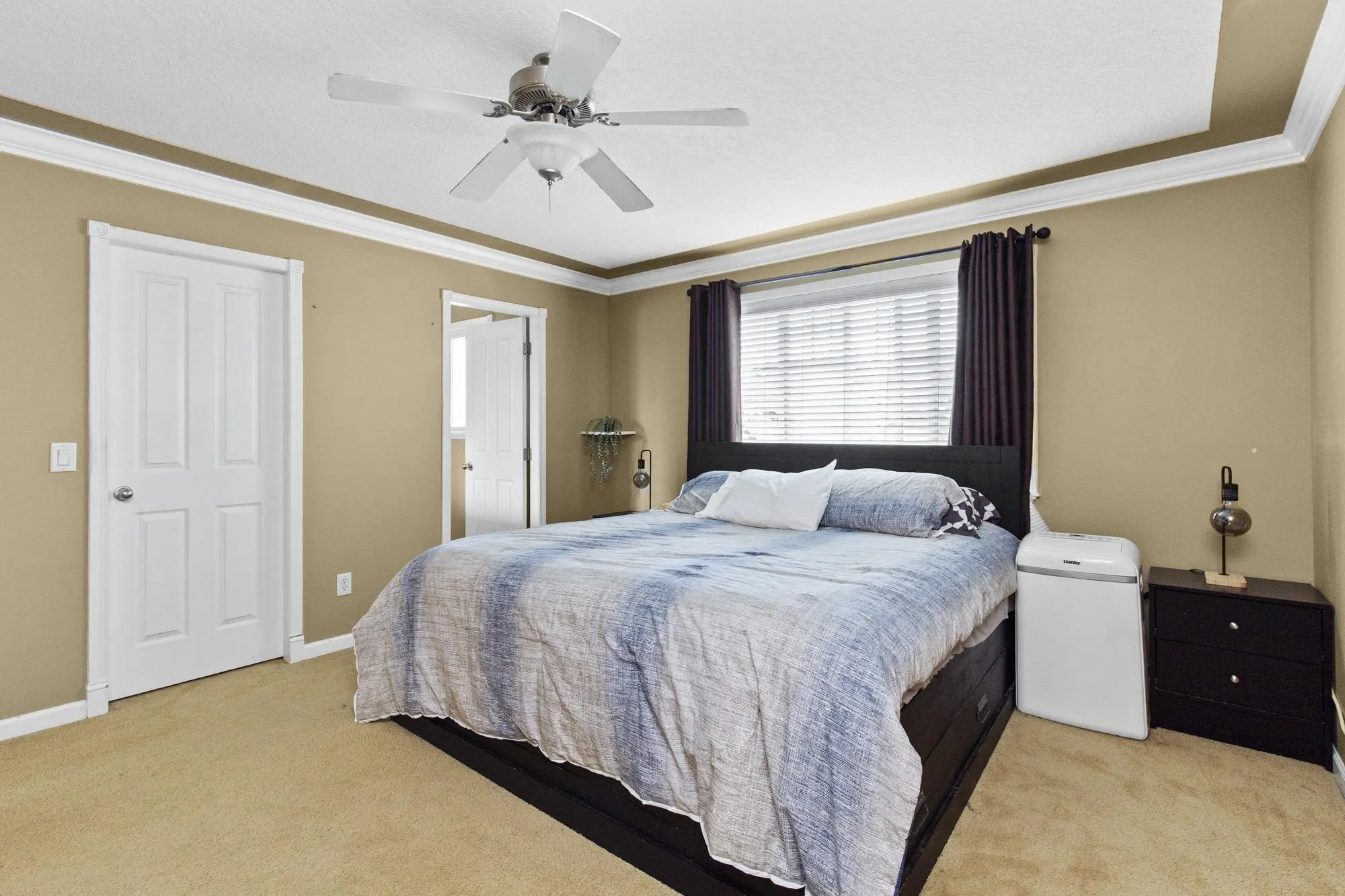 19 32849 Egglestone Avenue