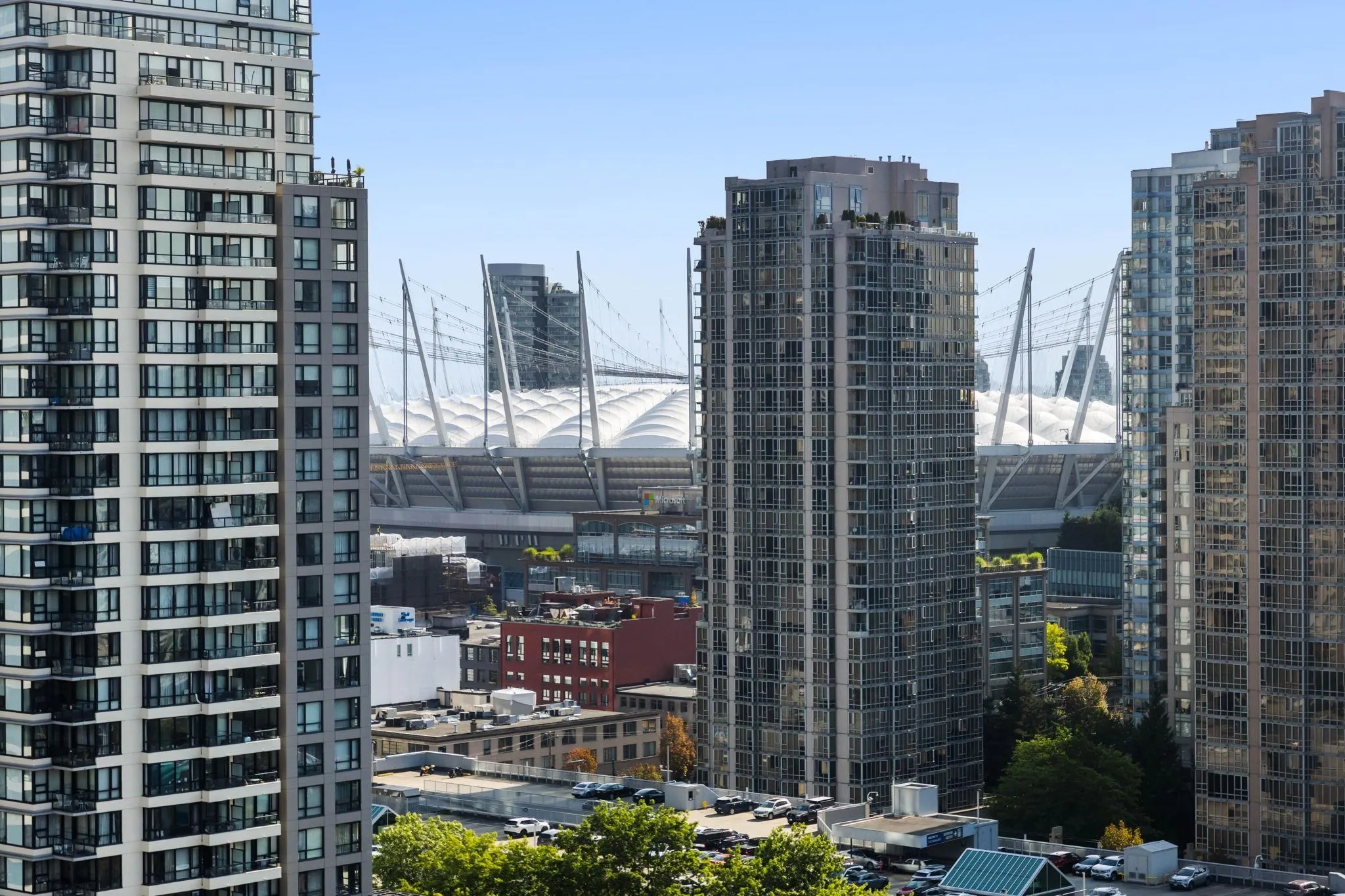 1805 1055 Homer Street