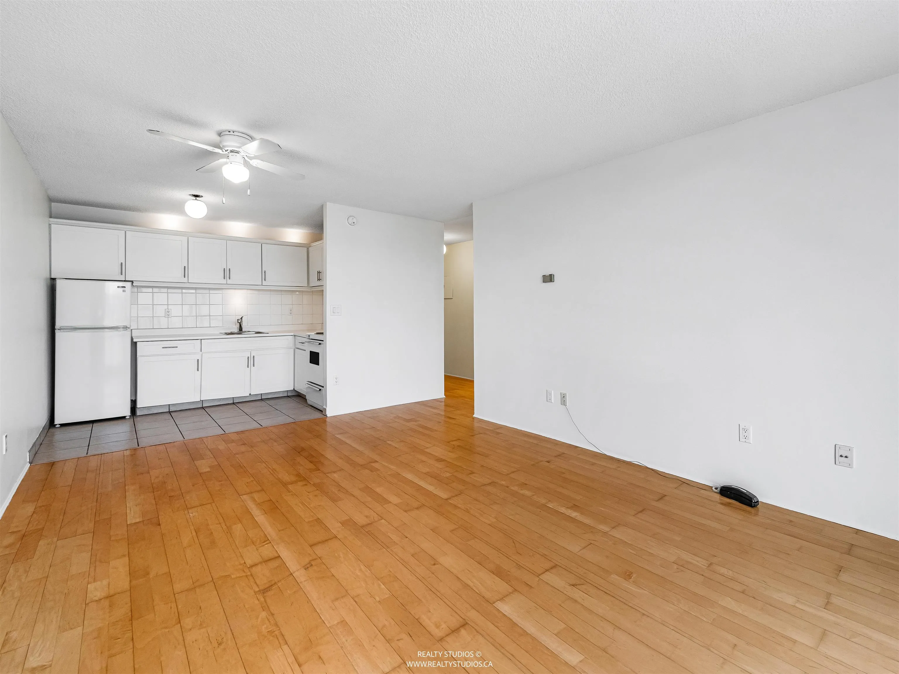 1605 145 St. Georges Avenue
