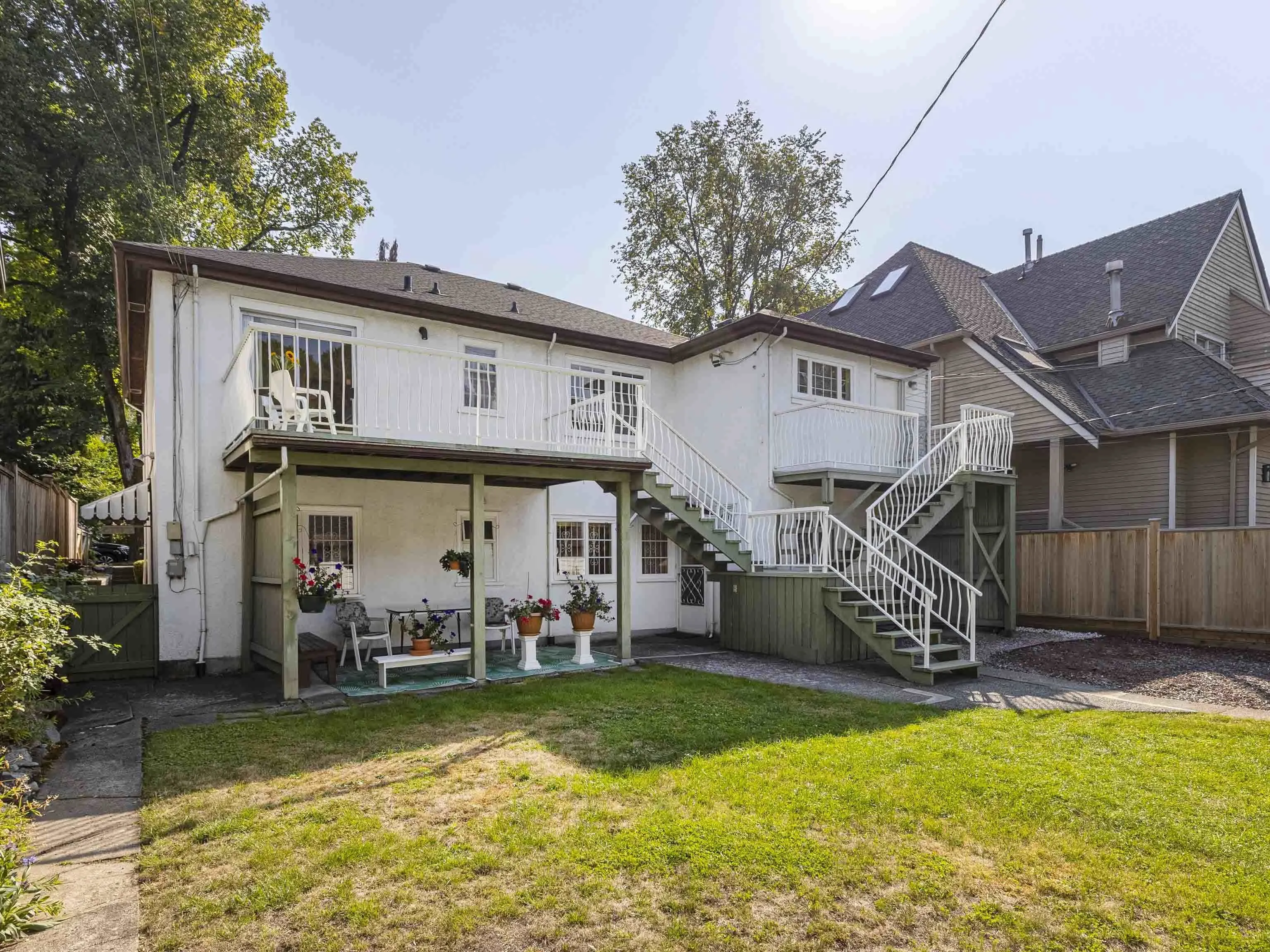 2015 W 13th Avenue