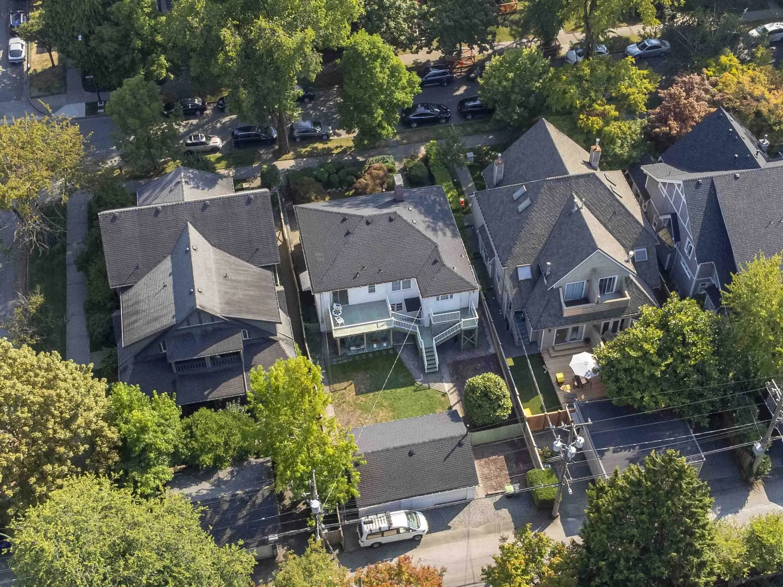 2015 W 13th Avenue