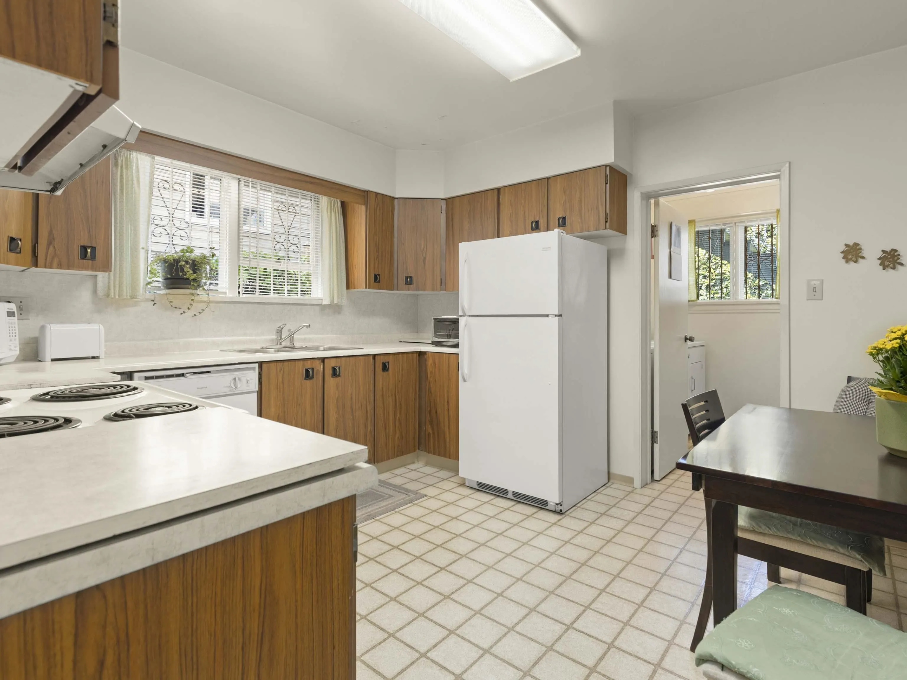 2015 W 13th Avenue