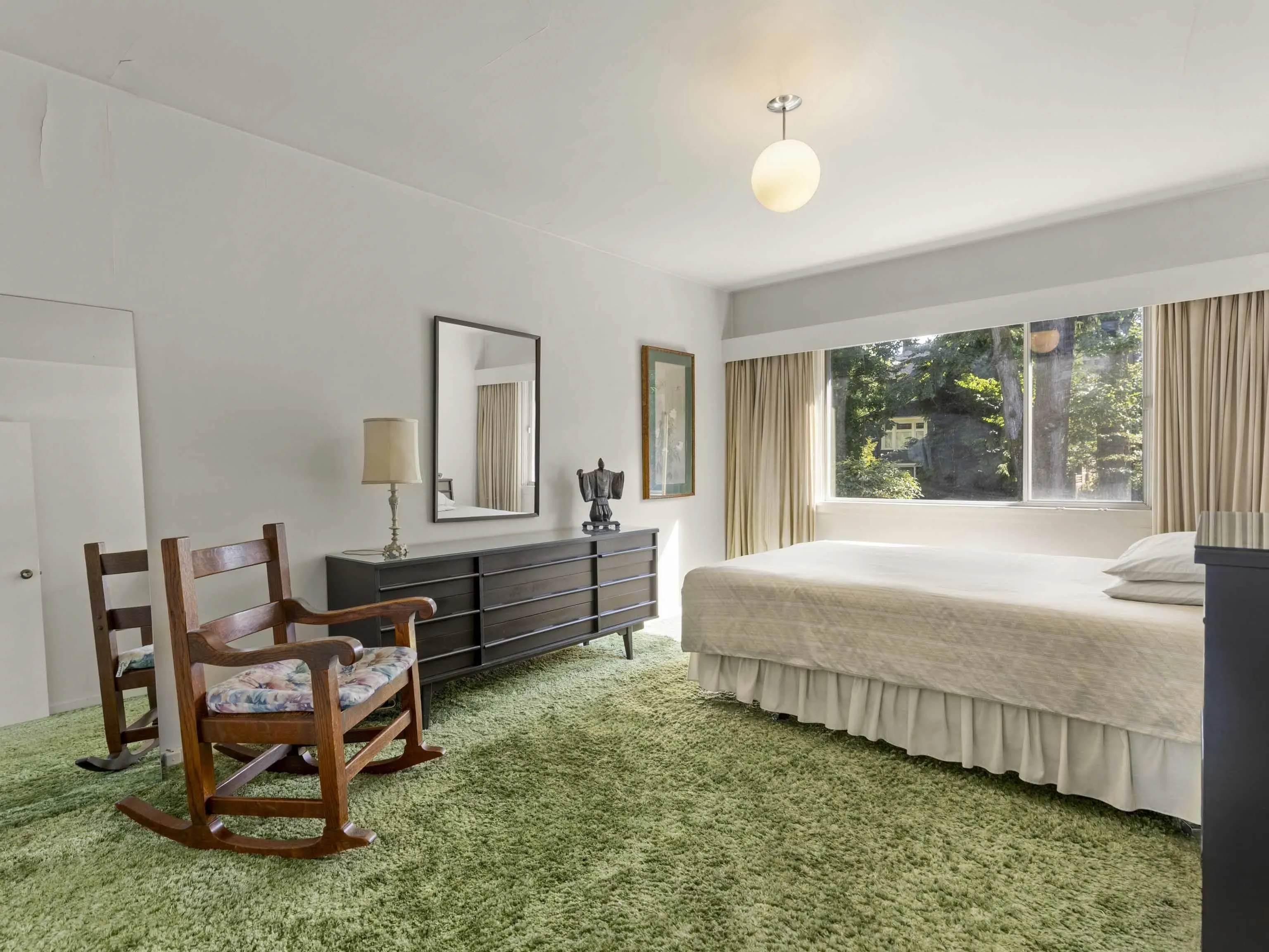 2015 W 13th Avenue