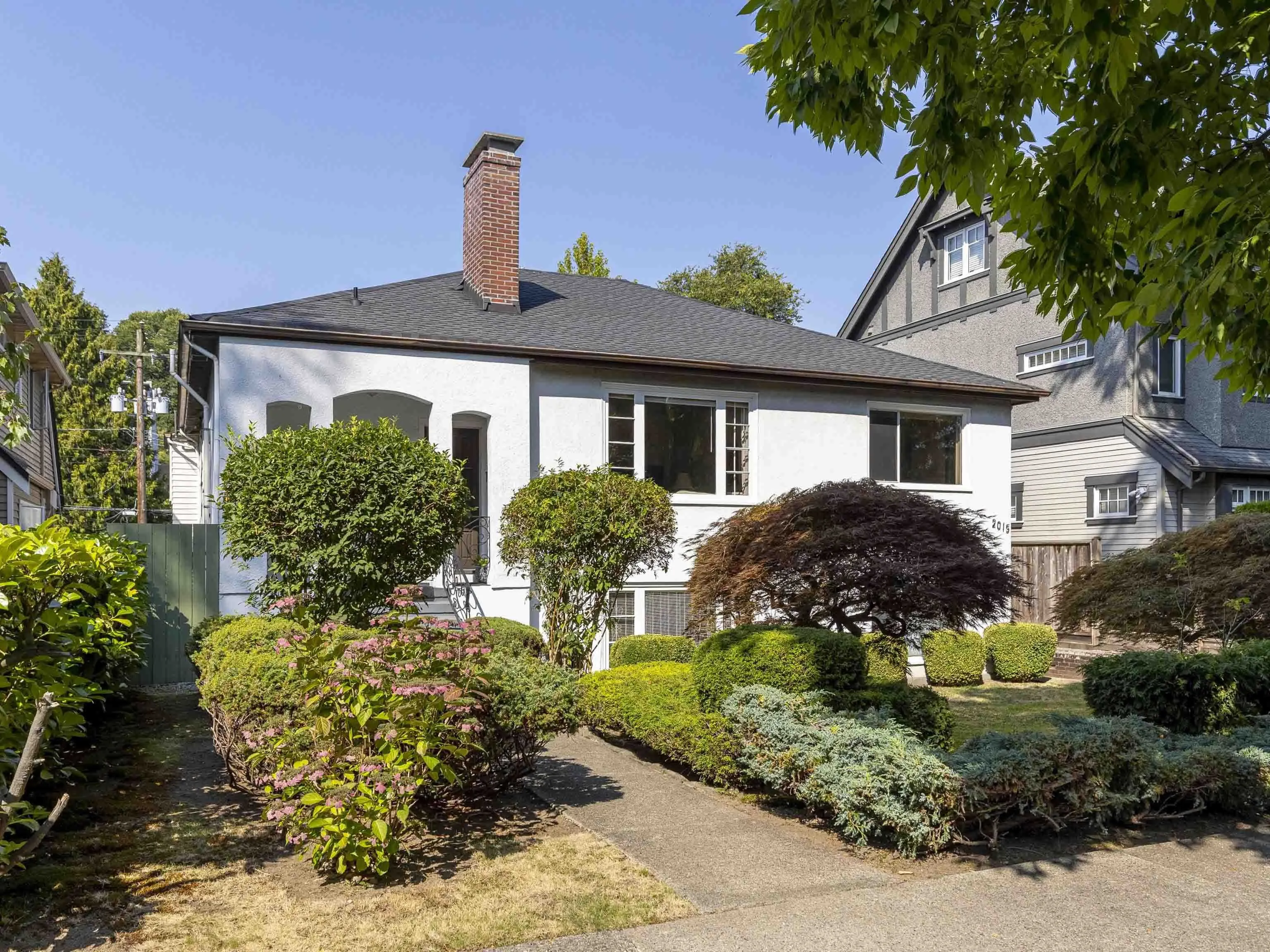 2015 W 13th Avenue