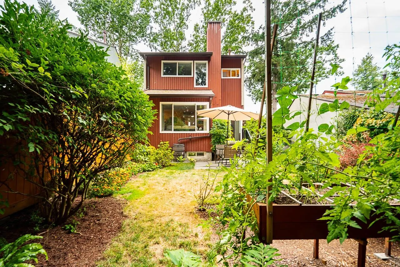 4863 Hickory Court