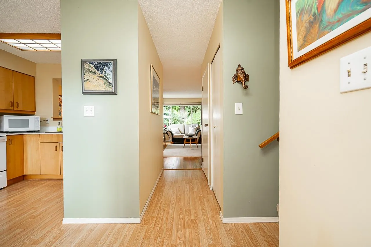 4863 Hickory Court