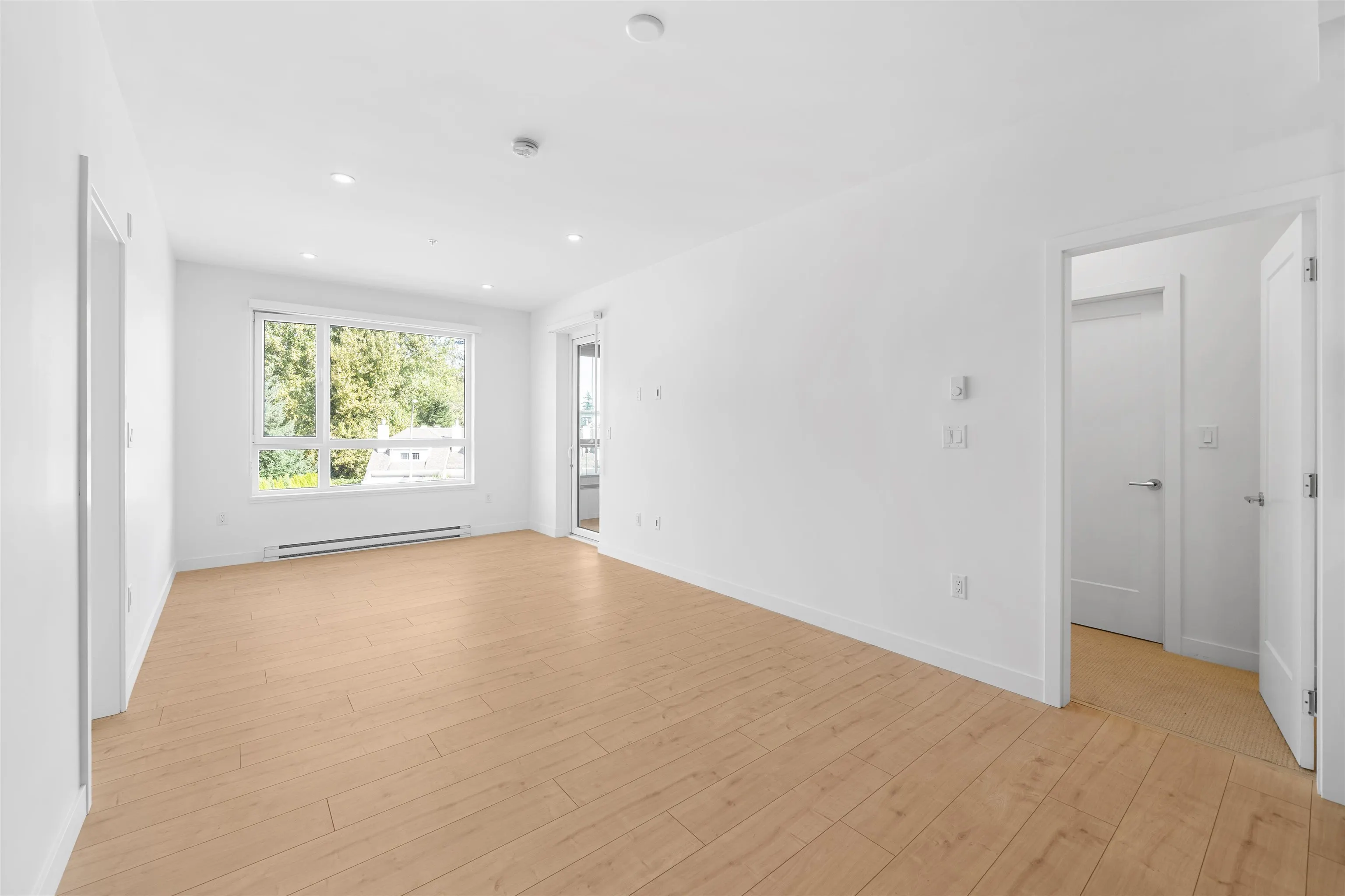 317 13788 76 Avenue