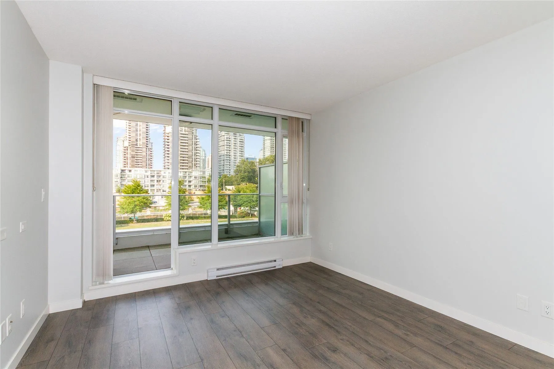 409 2388 Madison Avenue