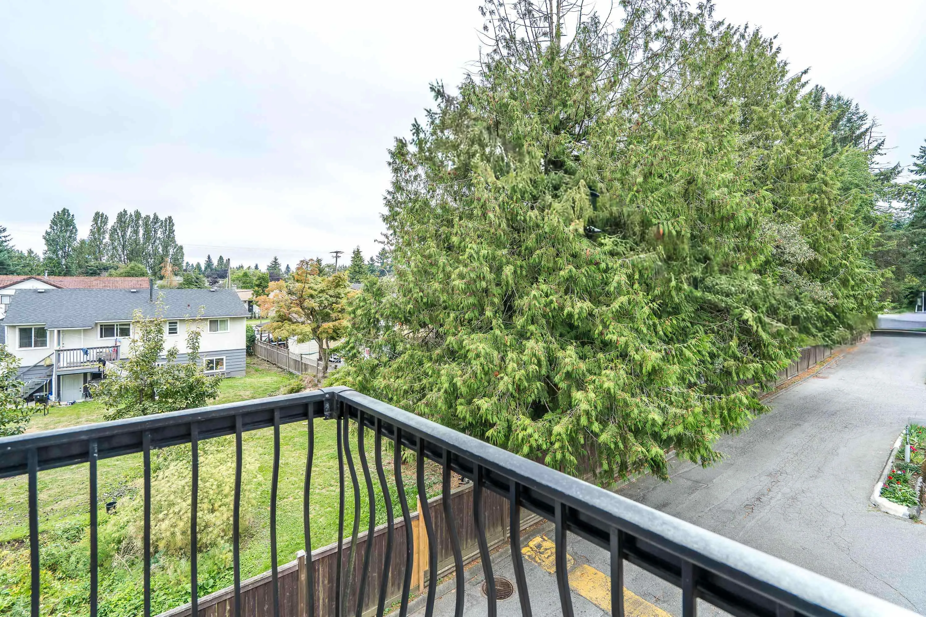 392C 8635 120 Street