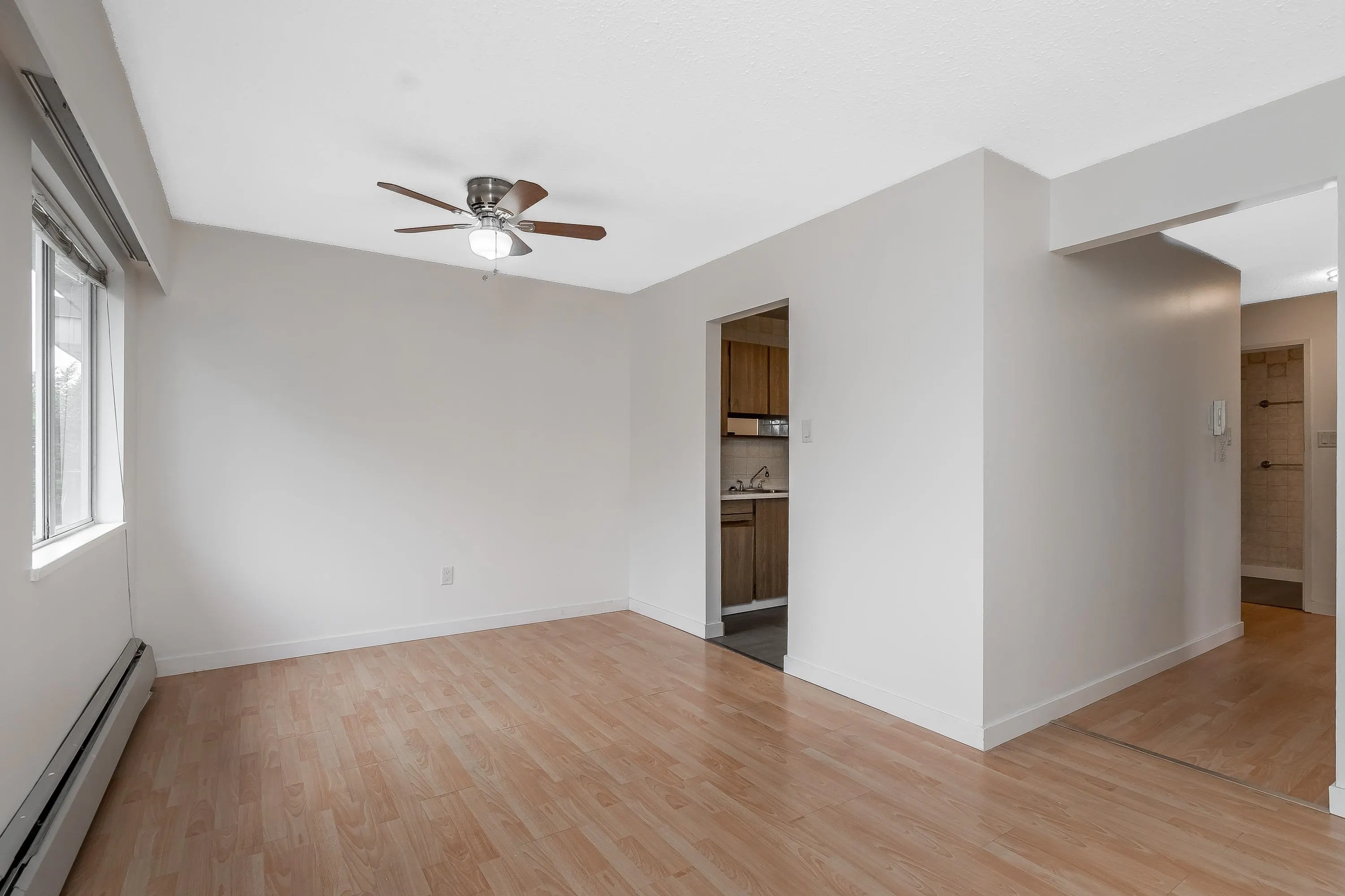 392C 8635 120 Street
