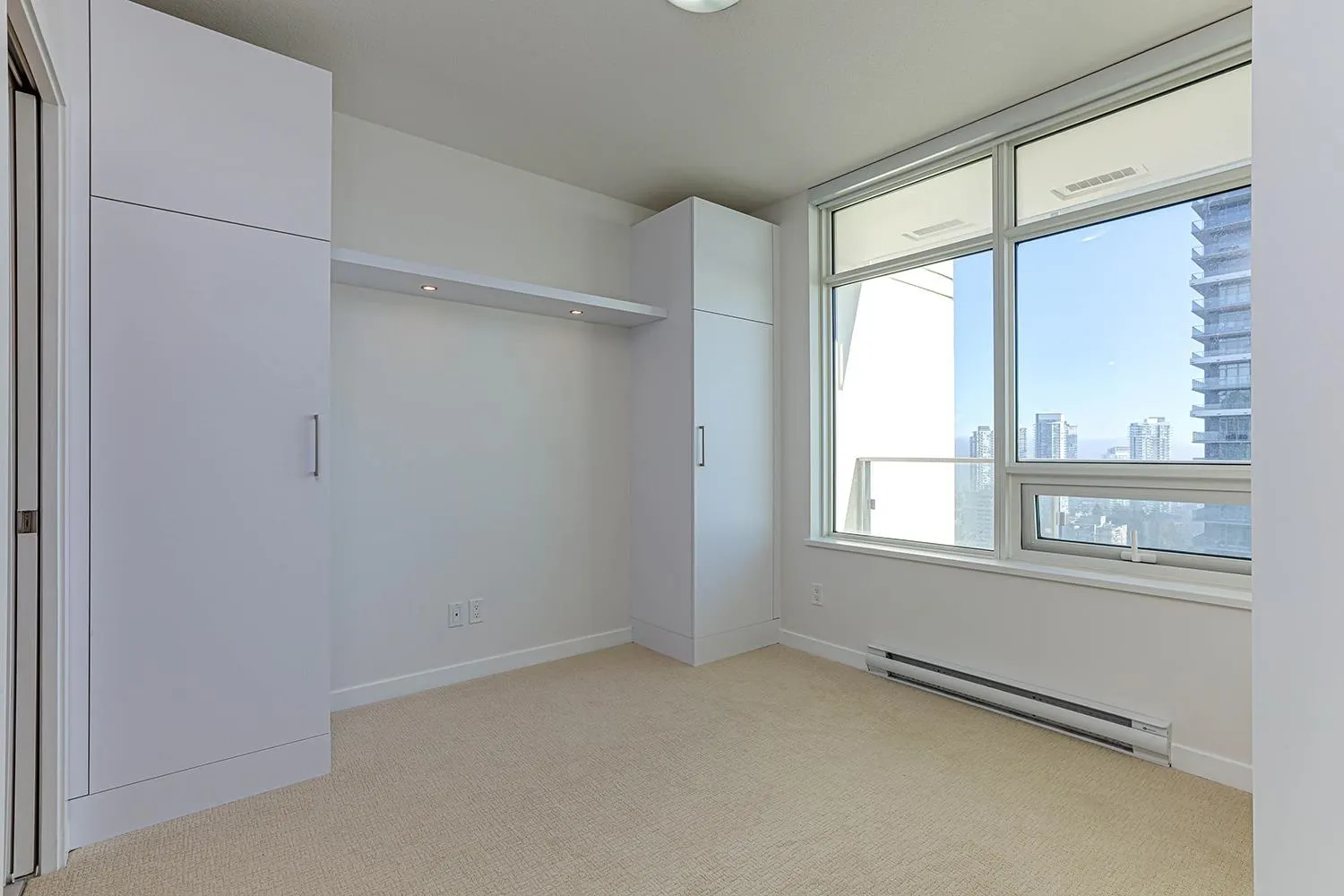 2703 6461 Telford Avenue