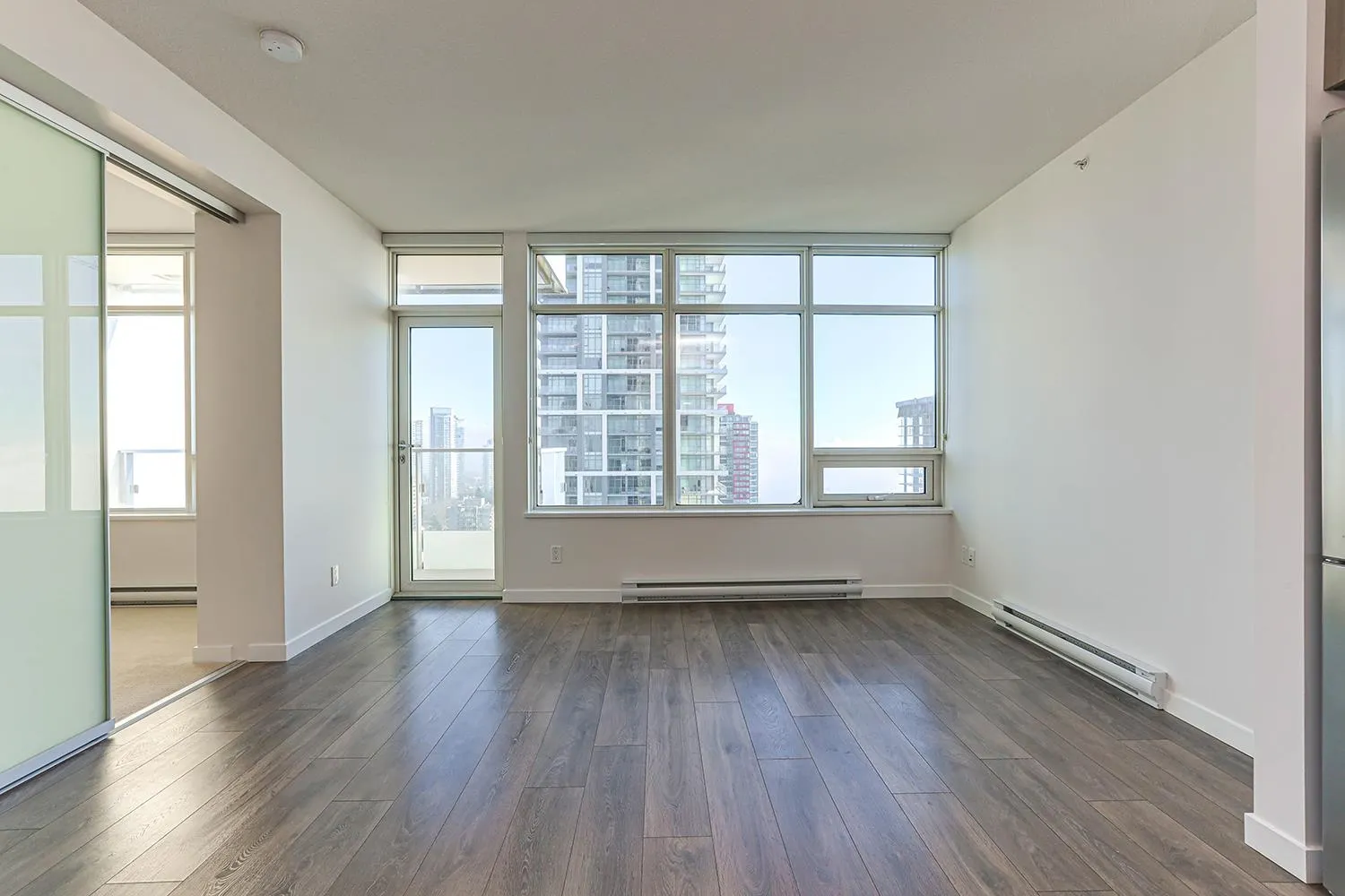 2703 6461 Telford Avenue