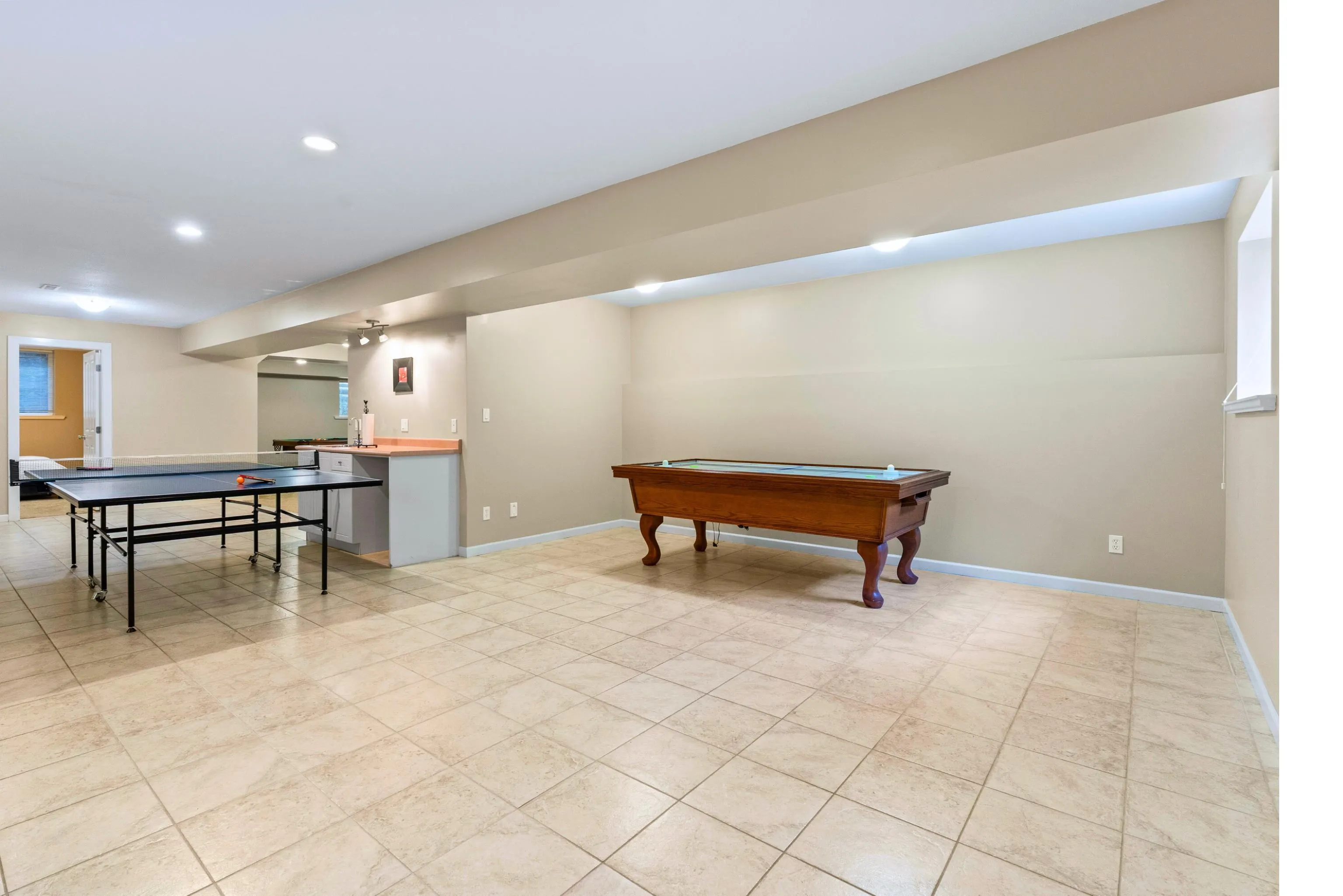 906 Prospect Avenue