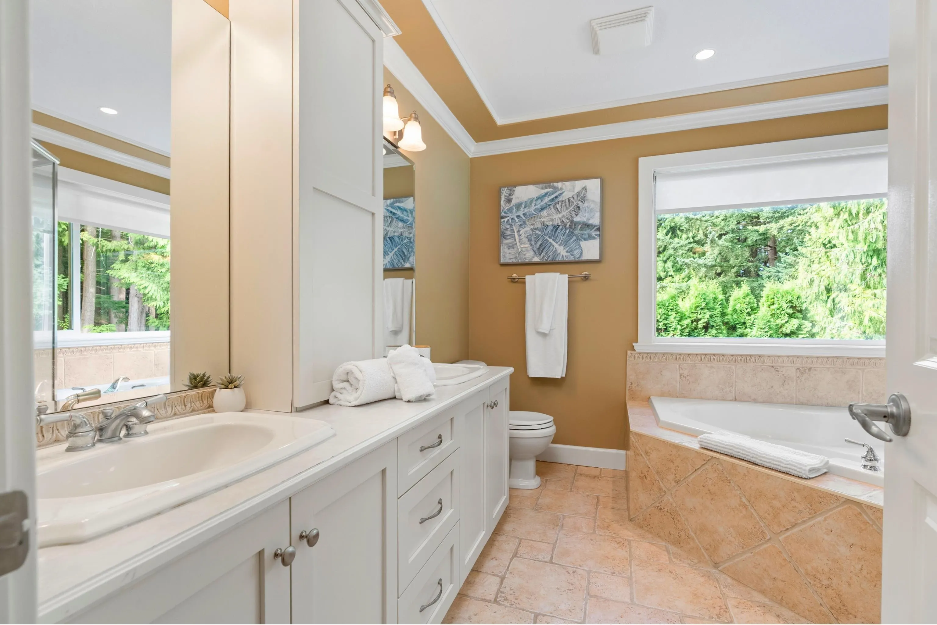906 Prospect Avenue