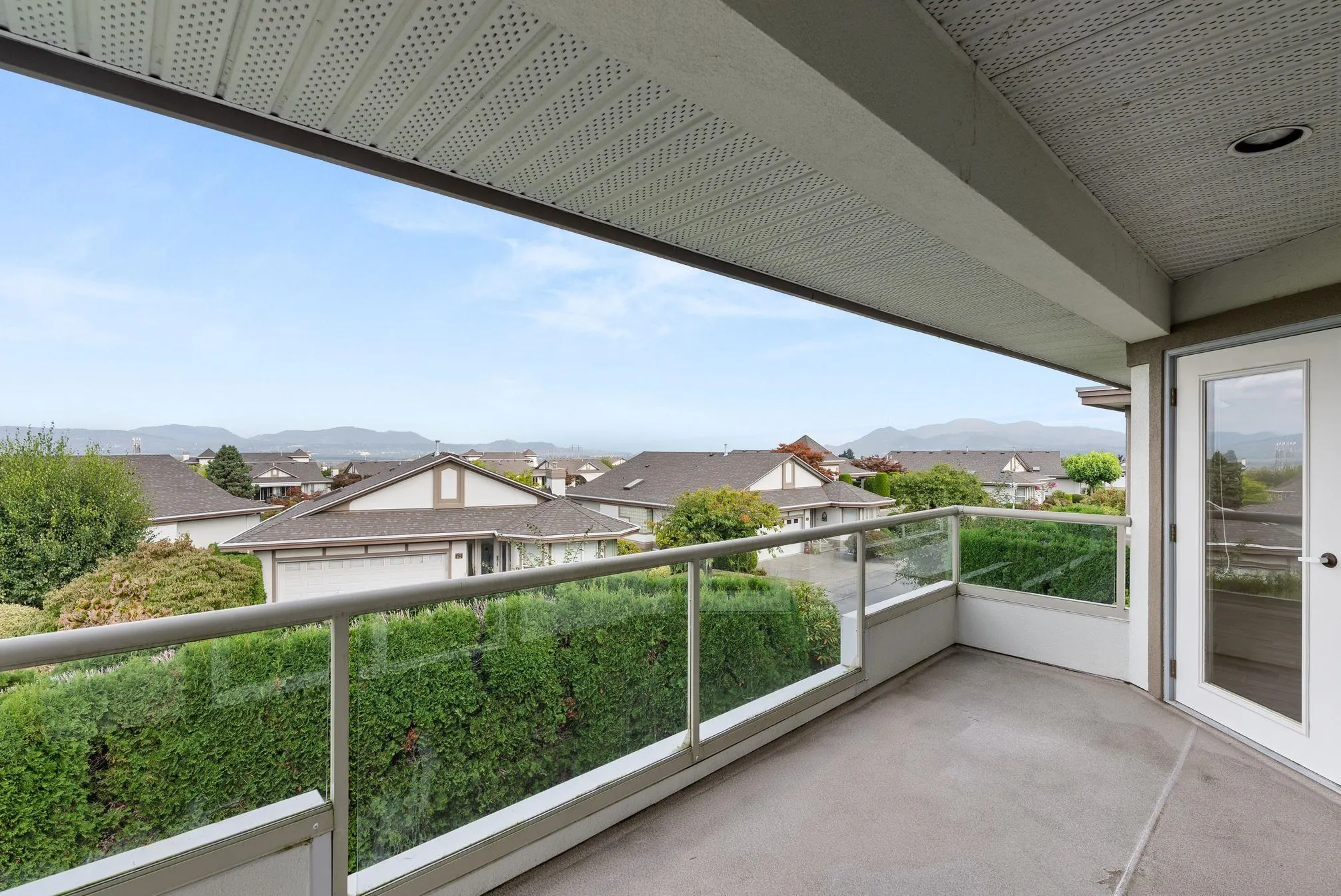 9 31445 Ridgeview Drive
