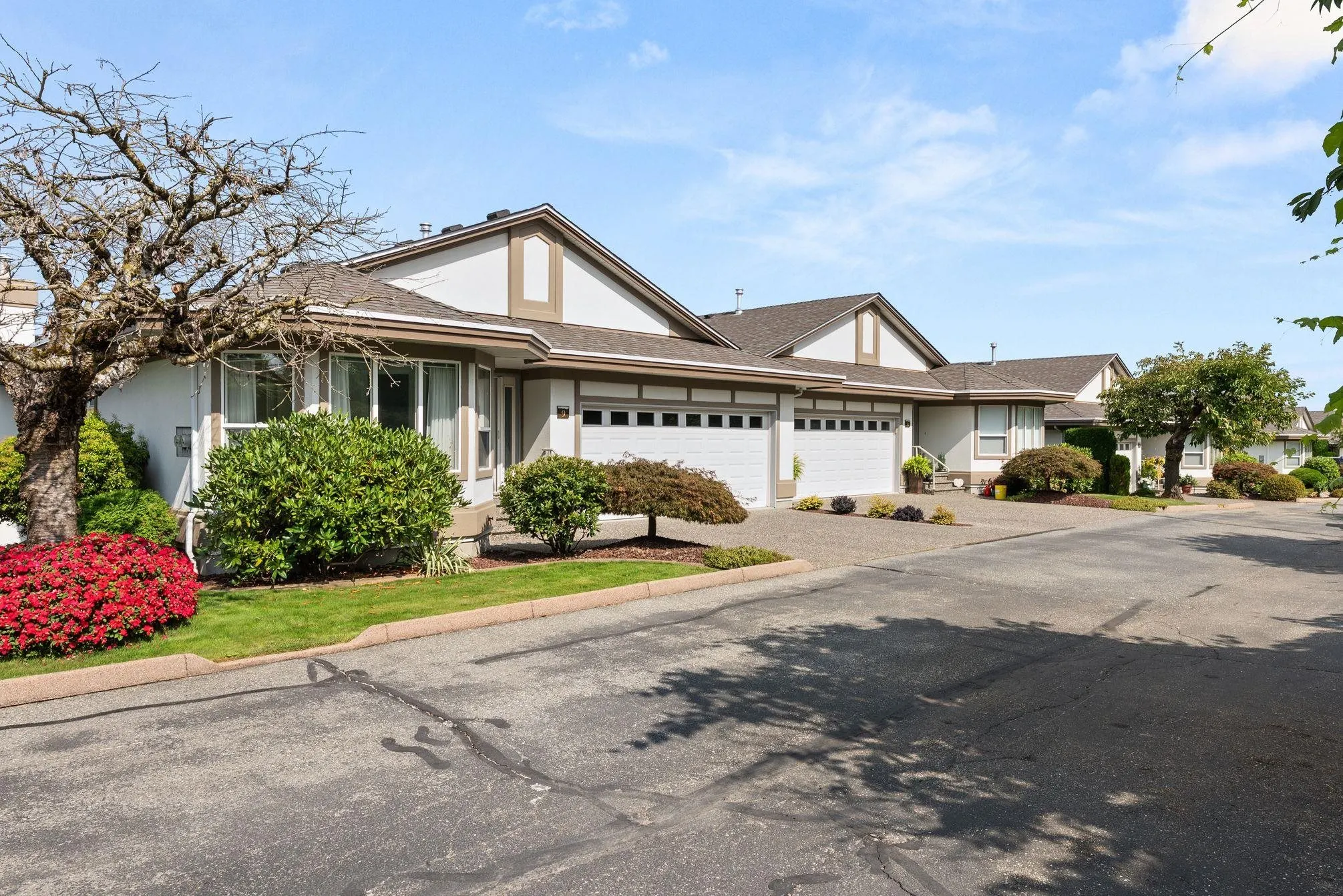9 31445 Ridgeview Drive