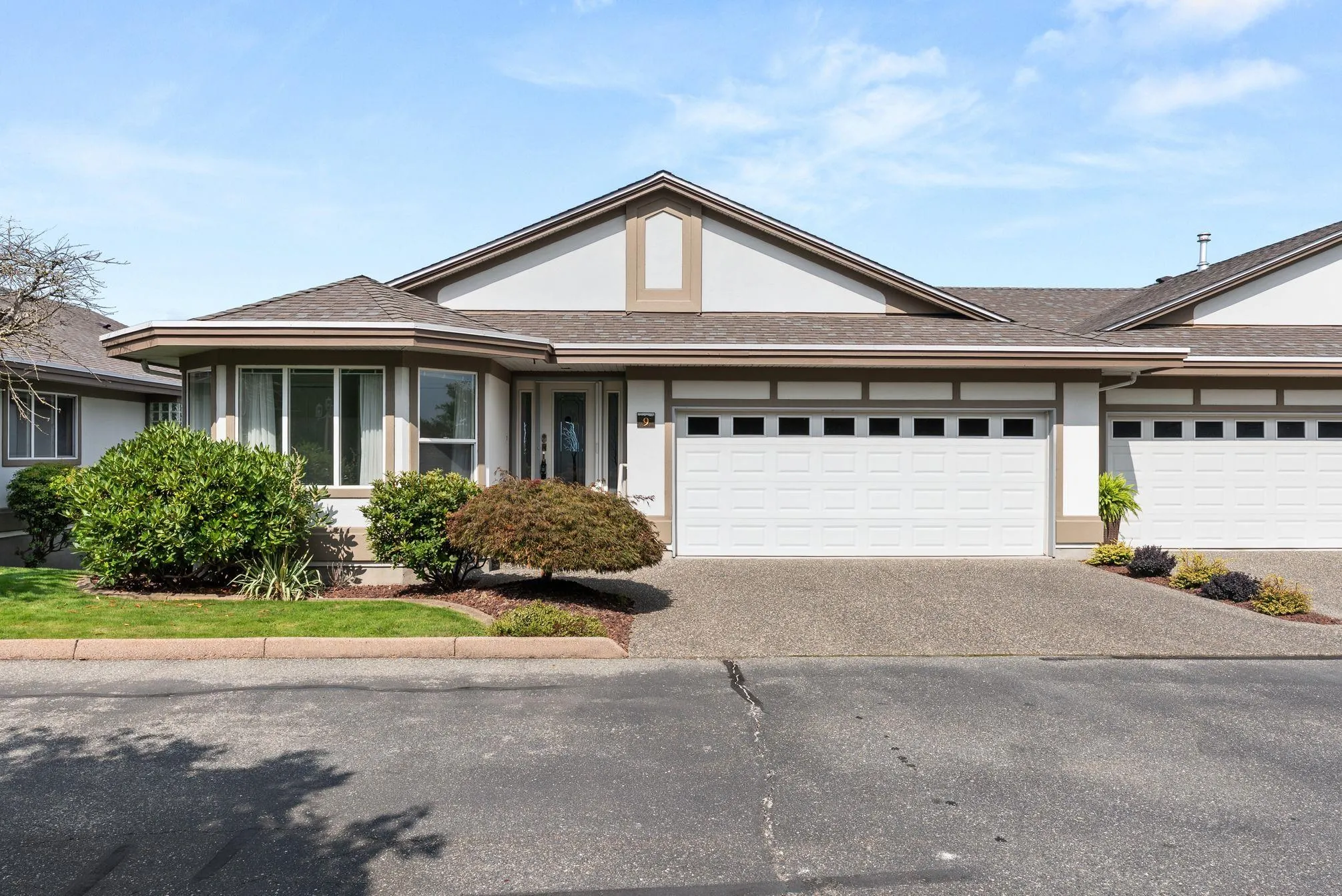 9 31445 Ridgeview Drive