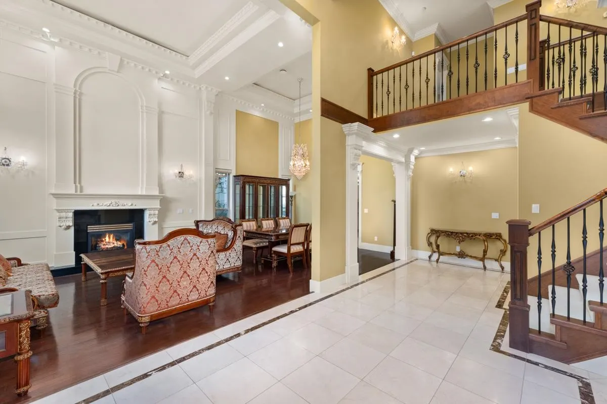7720 Sunnymede Crescent