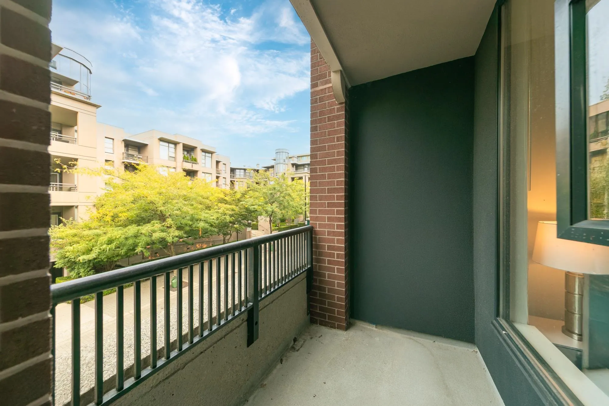 2280 Redbud Lane