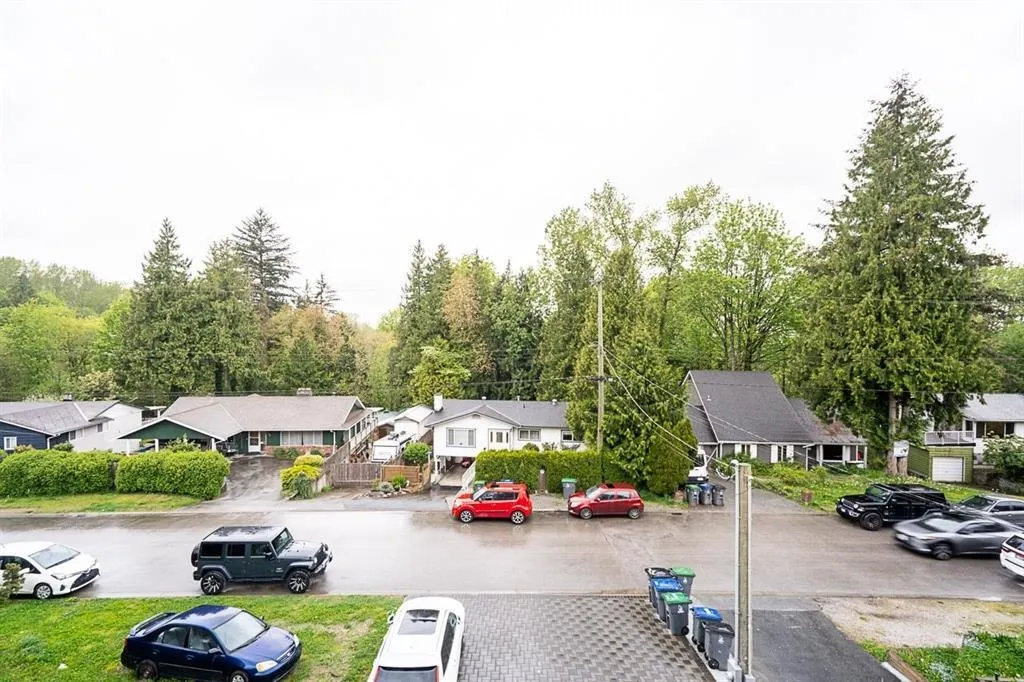 11370 Glen Avon Drive