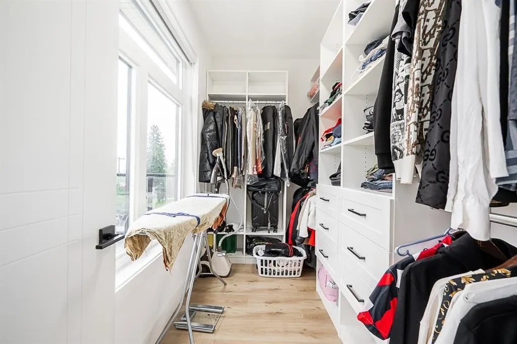 11370 Glen Avon Drive