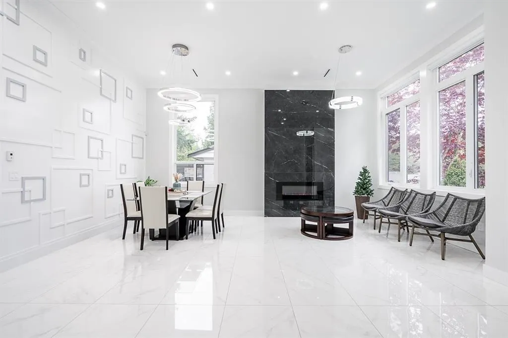 11370 Glen Avon Drive