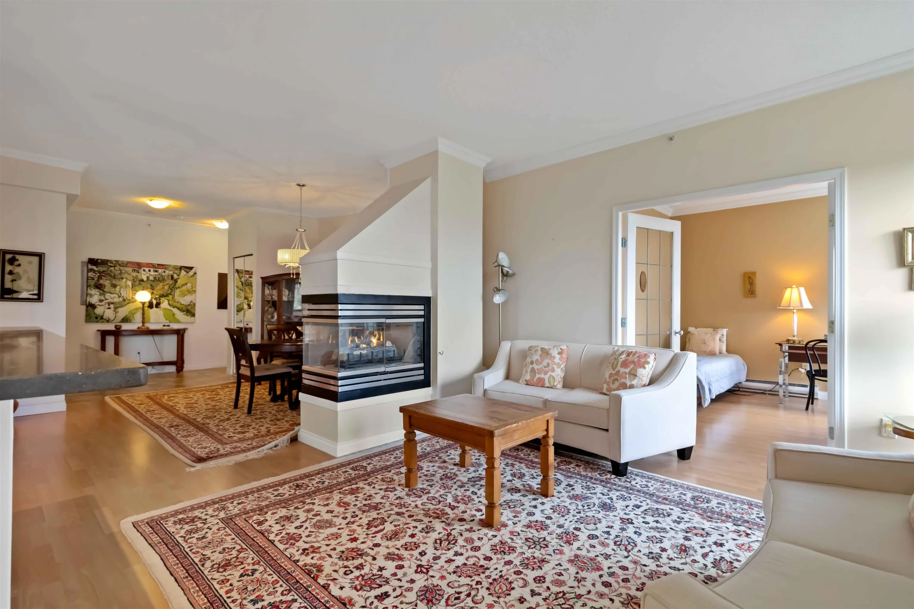 1902 1148 Heffley Crescent