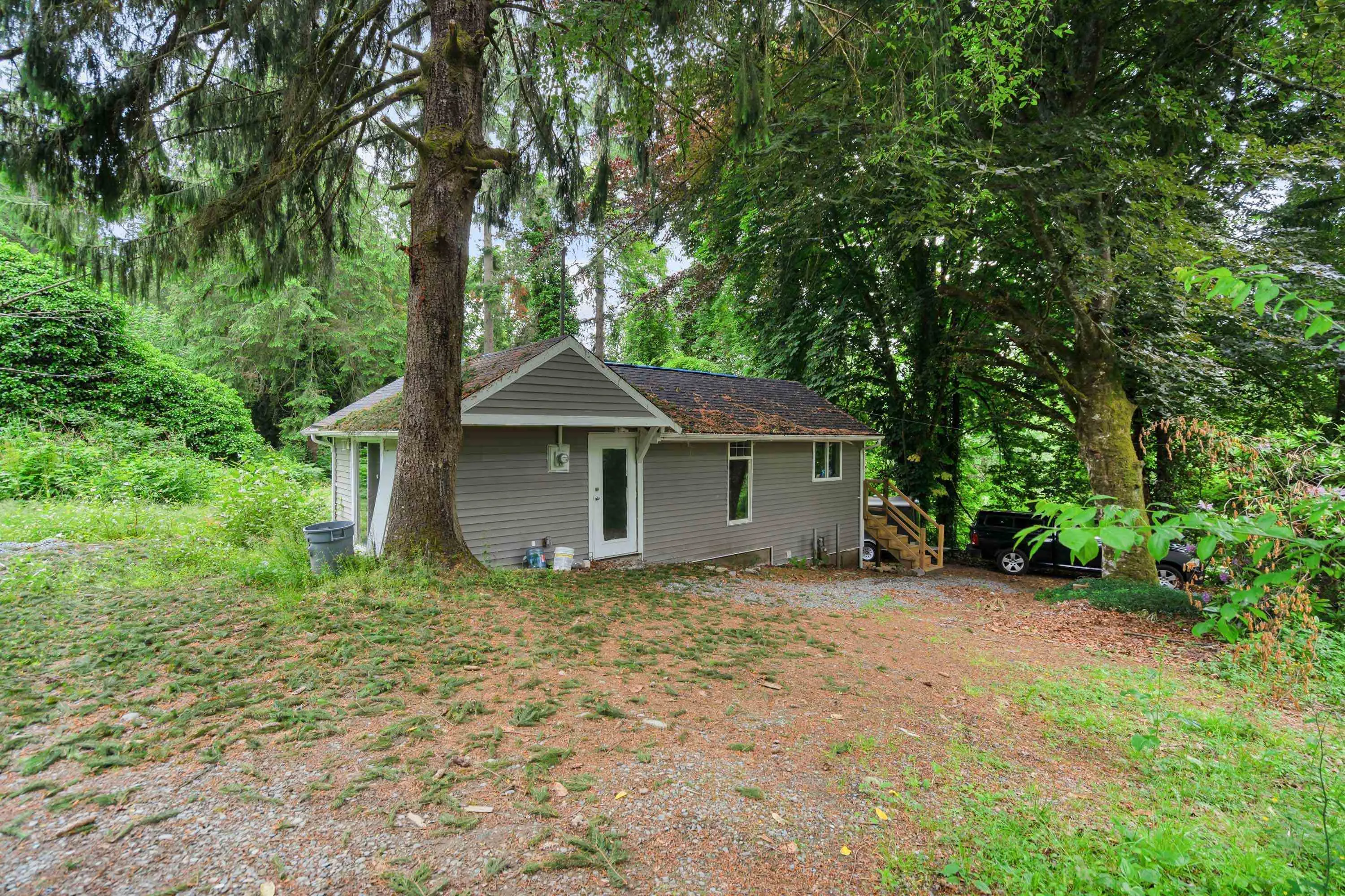 24742 100 Avenue