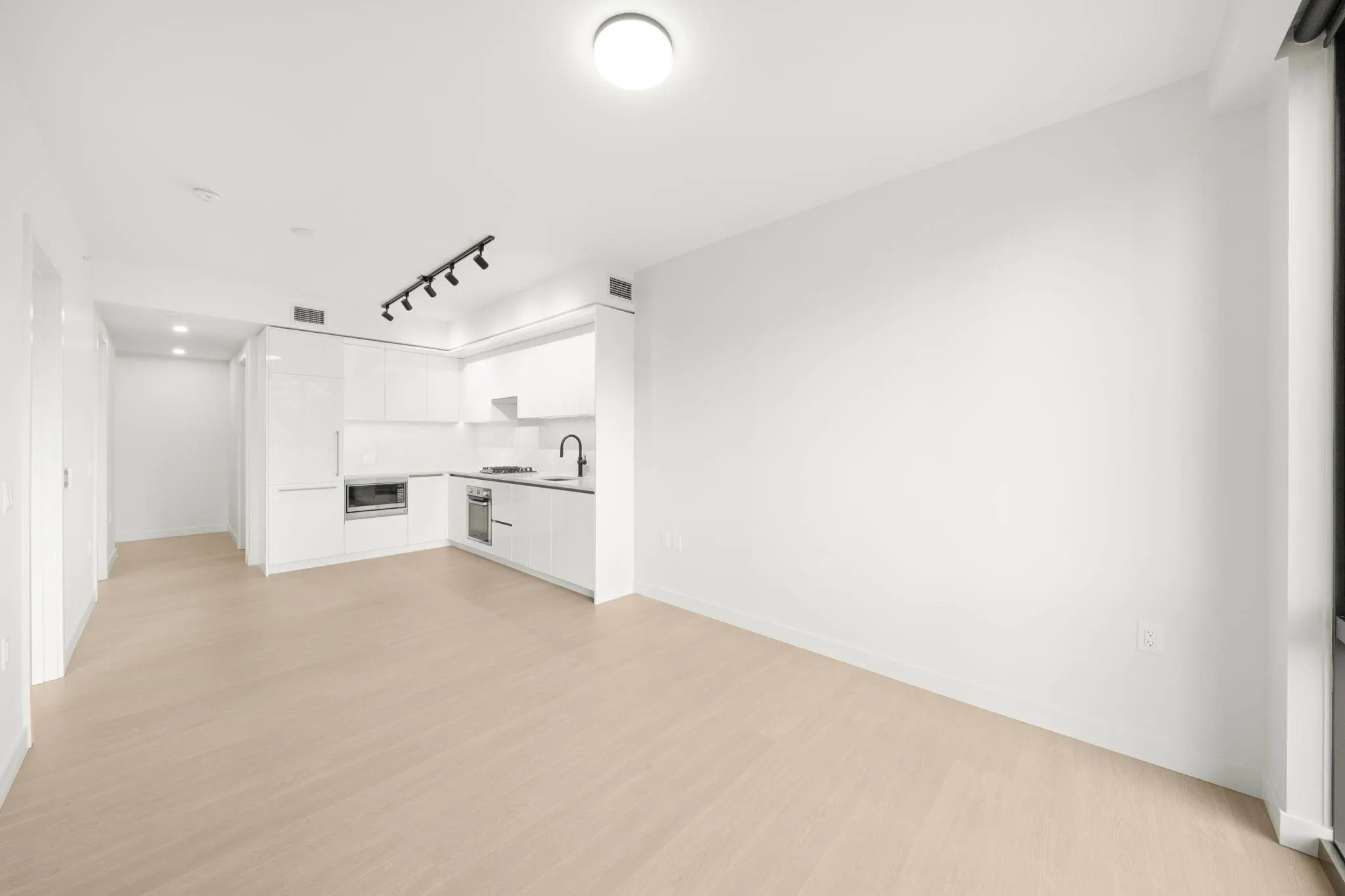 201 5987 Wilson Avenue