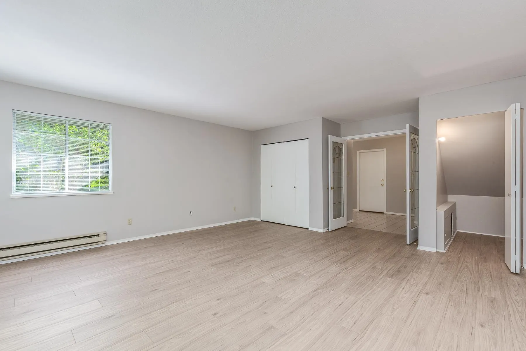 150 1386 Lincoln Drive