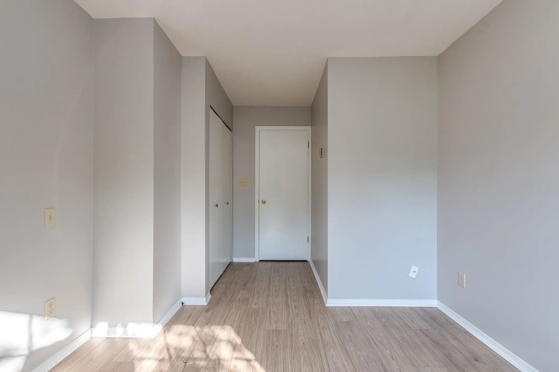 150 1386 Lincoln Drive