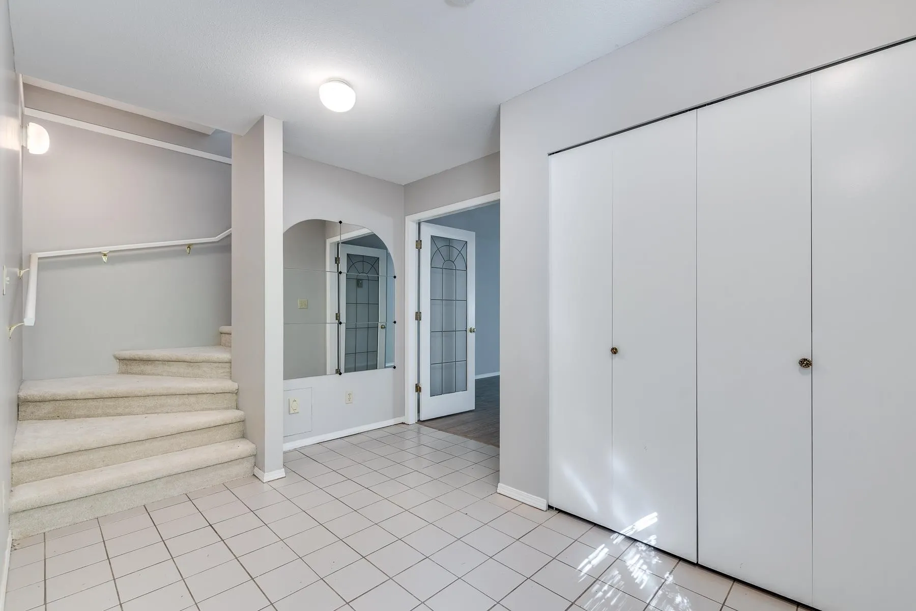 150 1386 Lincoln Drive