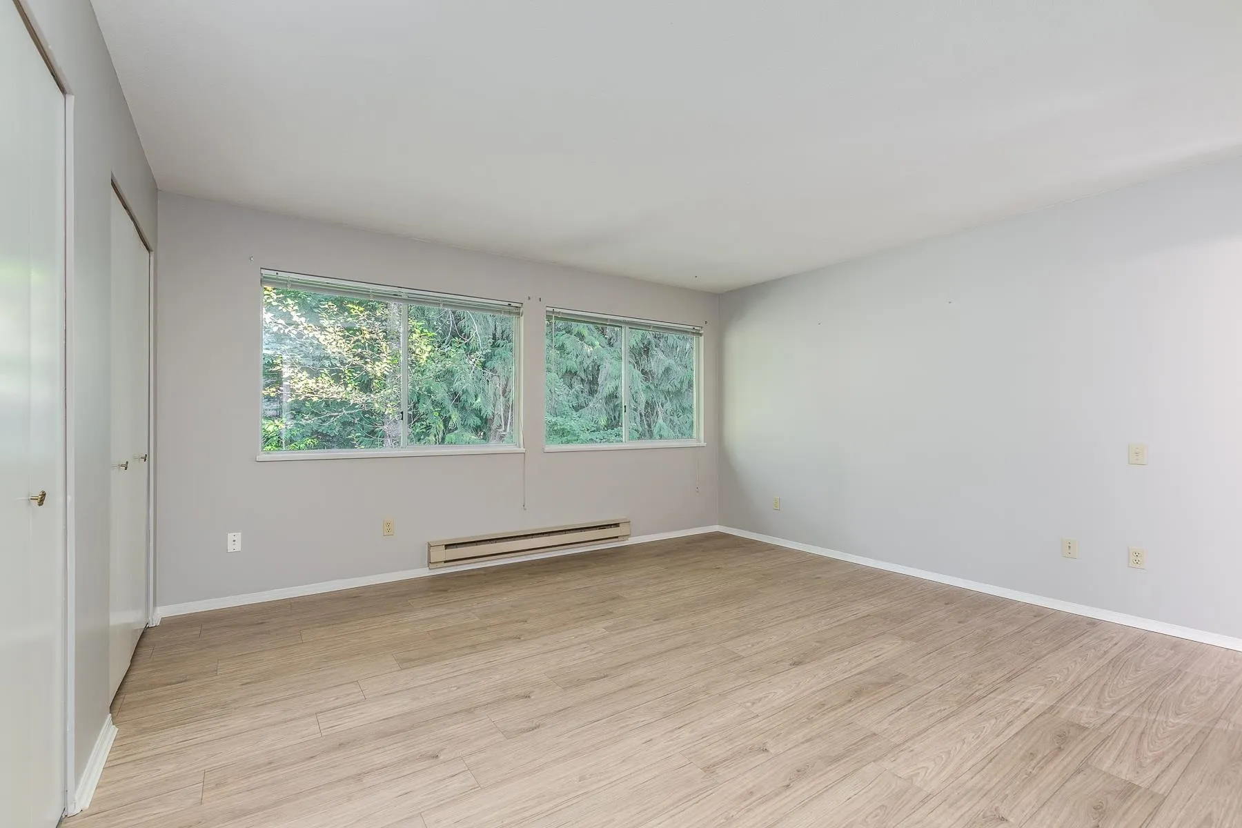 150 1386 Lincoln Drive