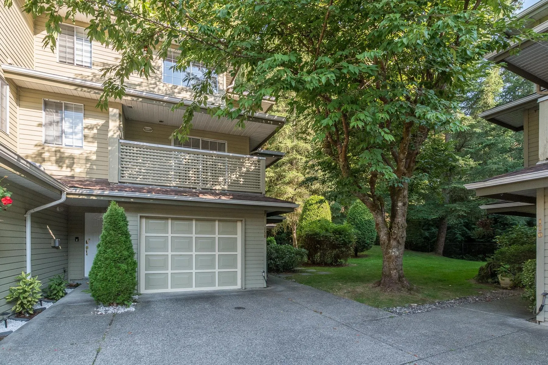 150 1386 Lincoln Drive