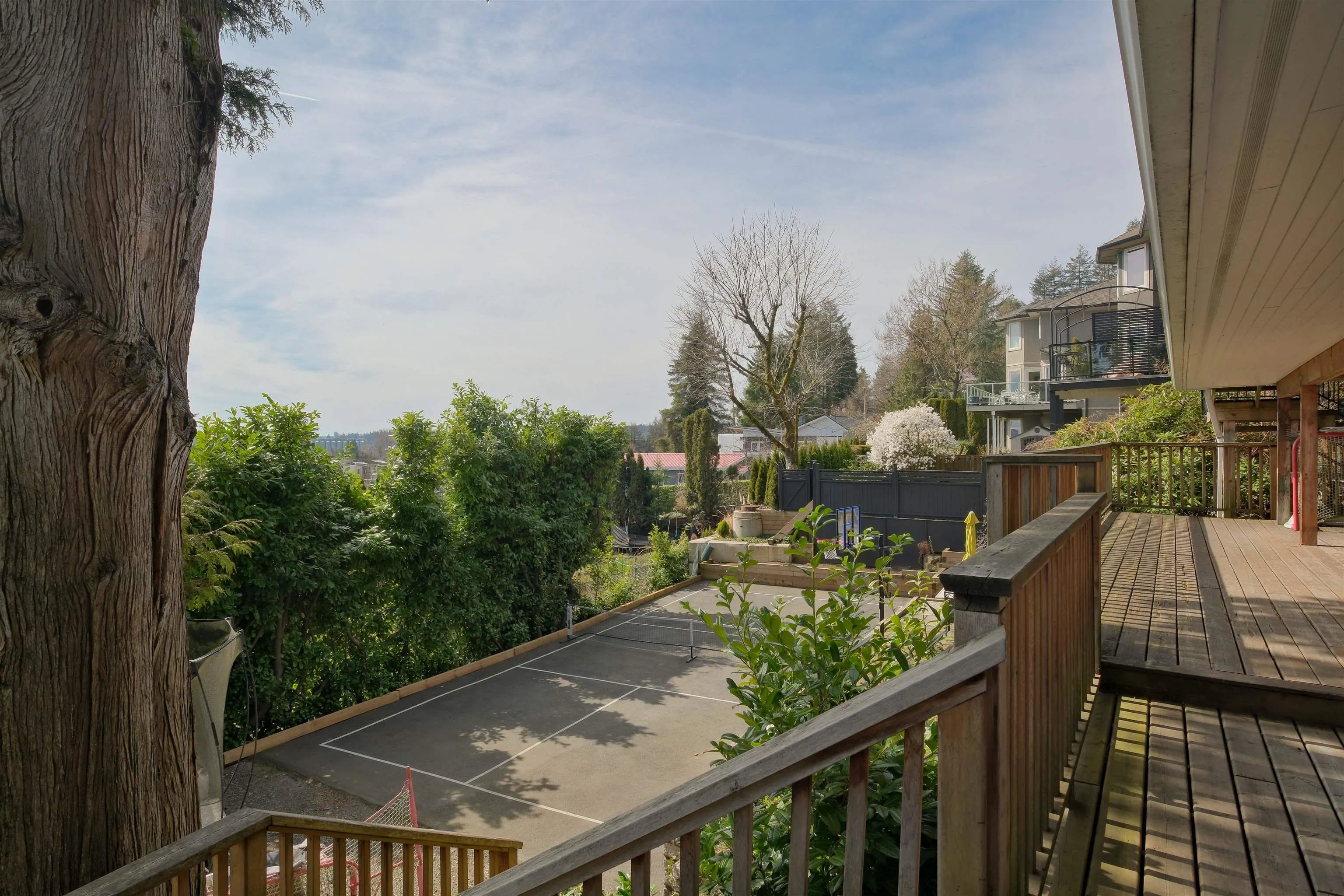 1095 W Keith Road