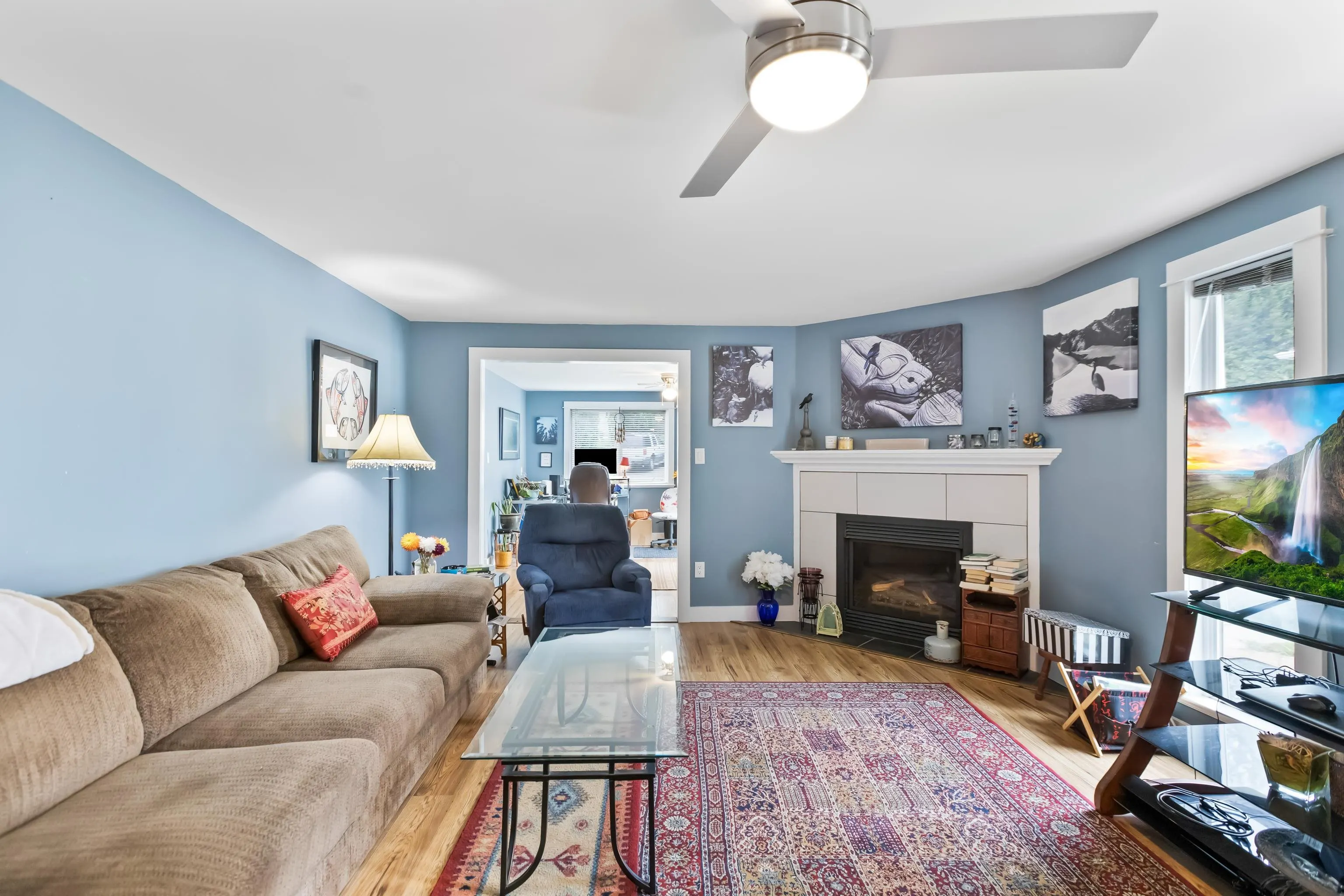 111 43201 Lougheed Highway