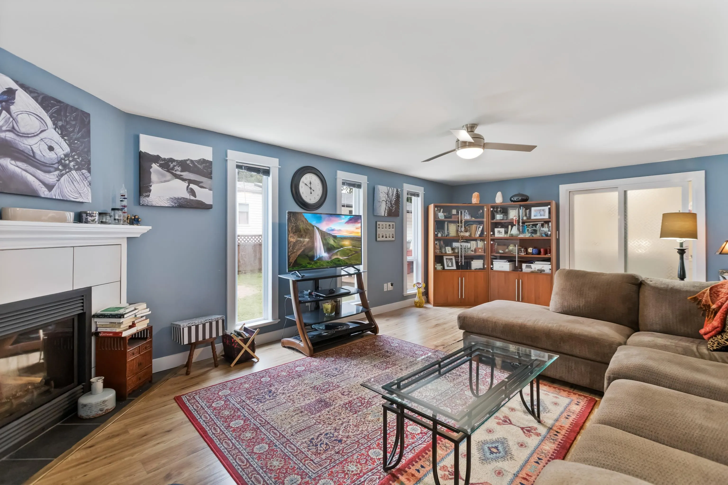 111 43201 Lougheed Highway