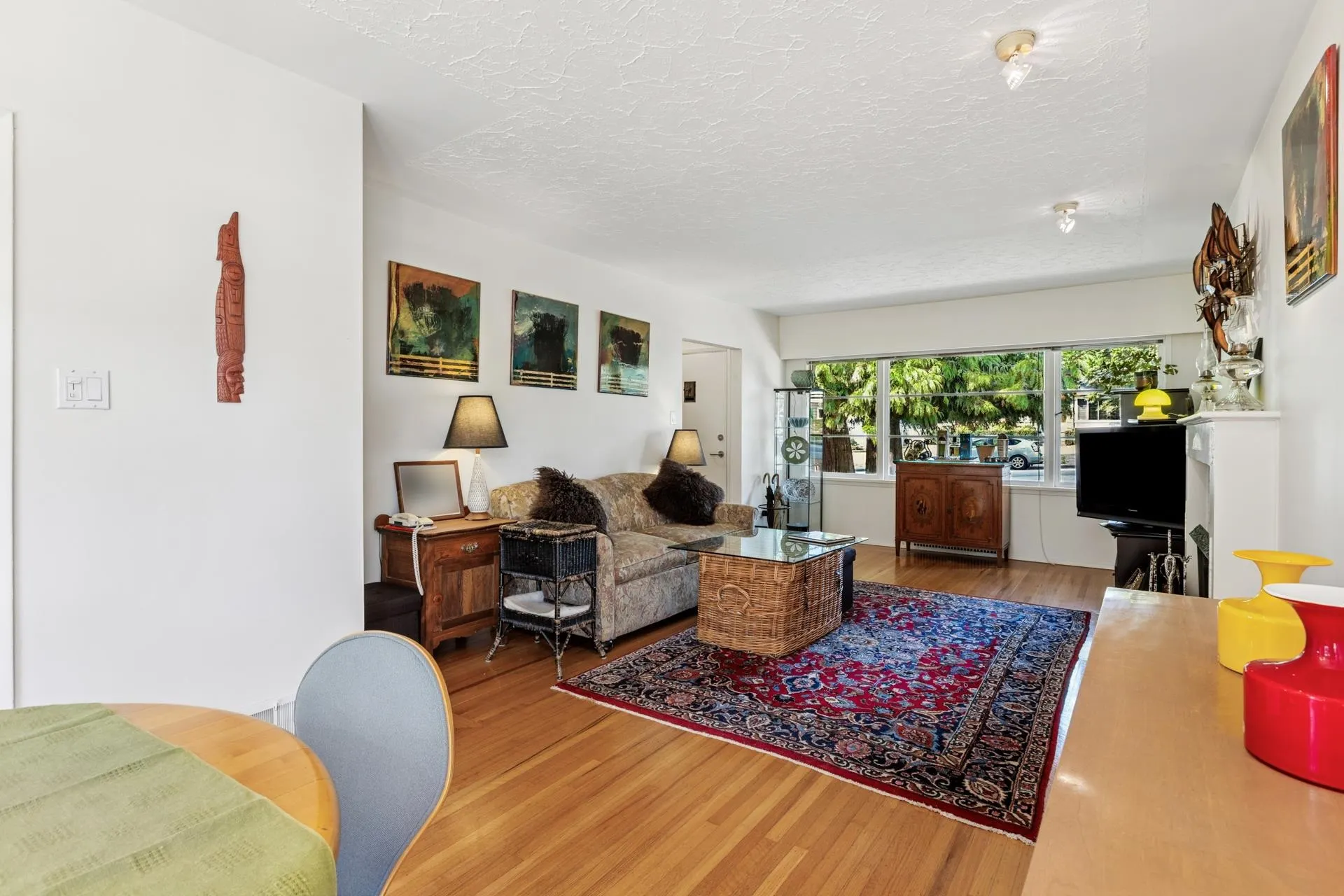 415 W 26th Street