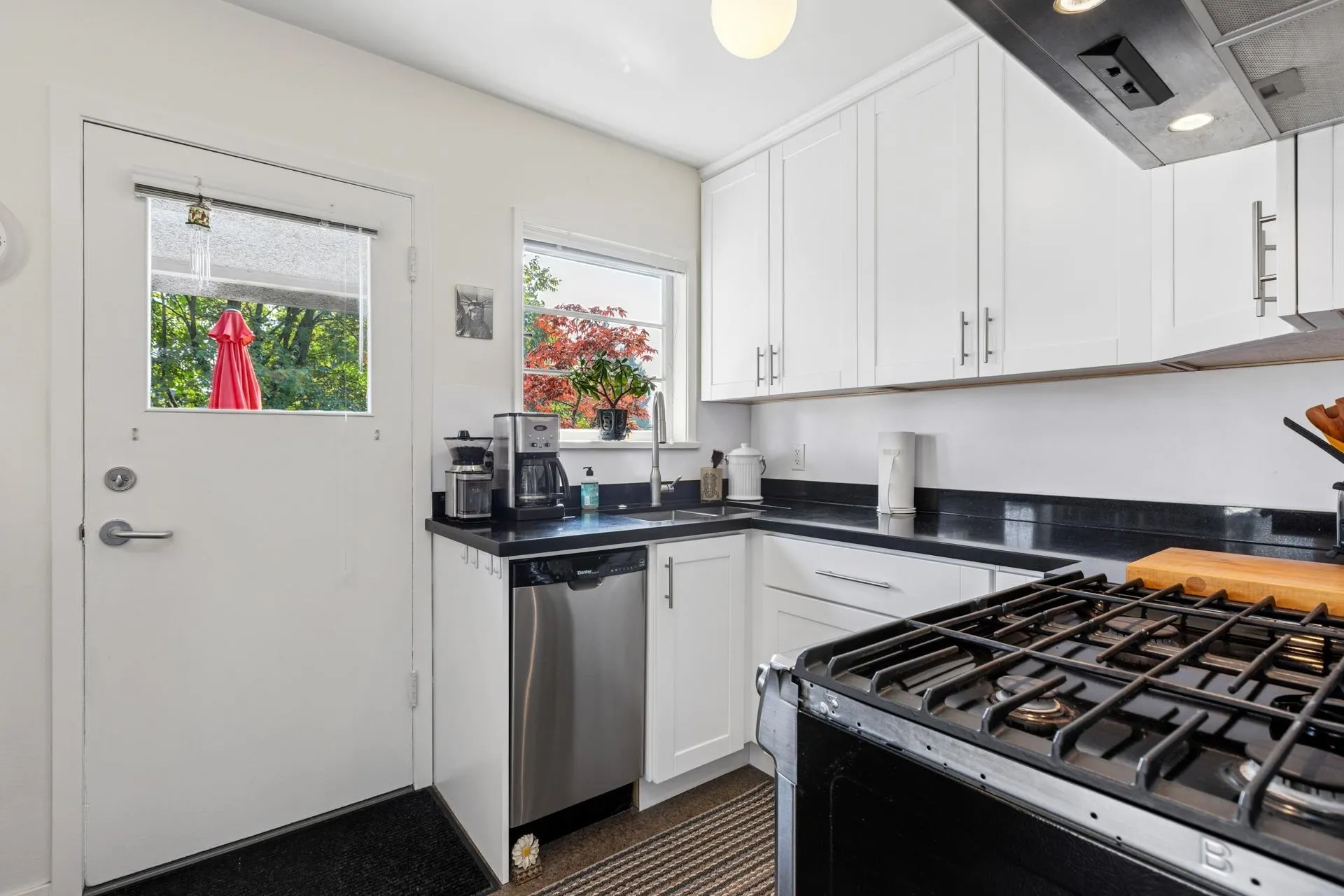 415 W 26th Street