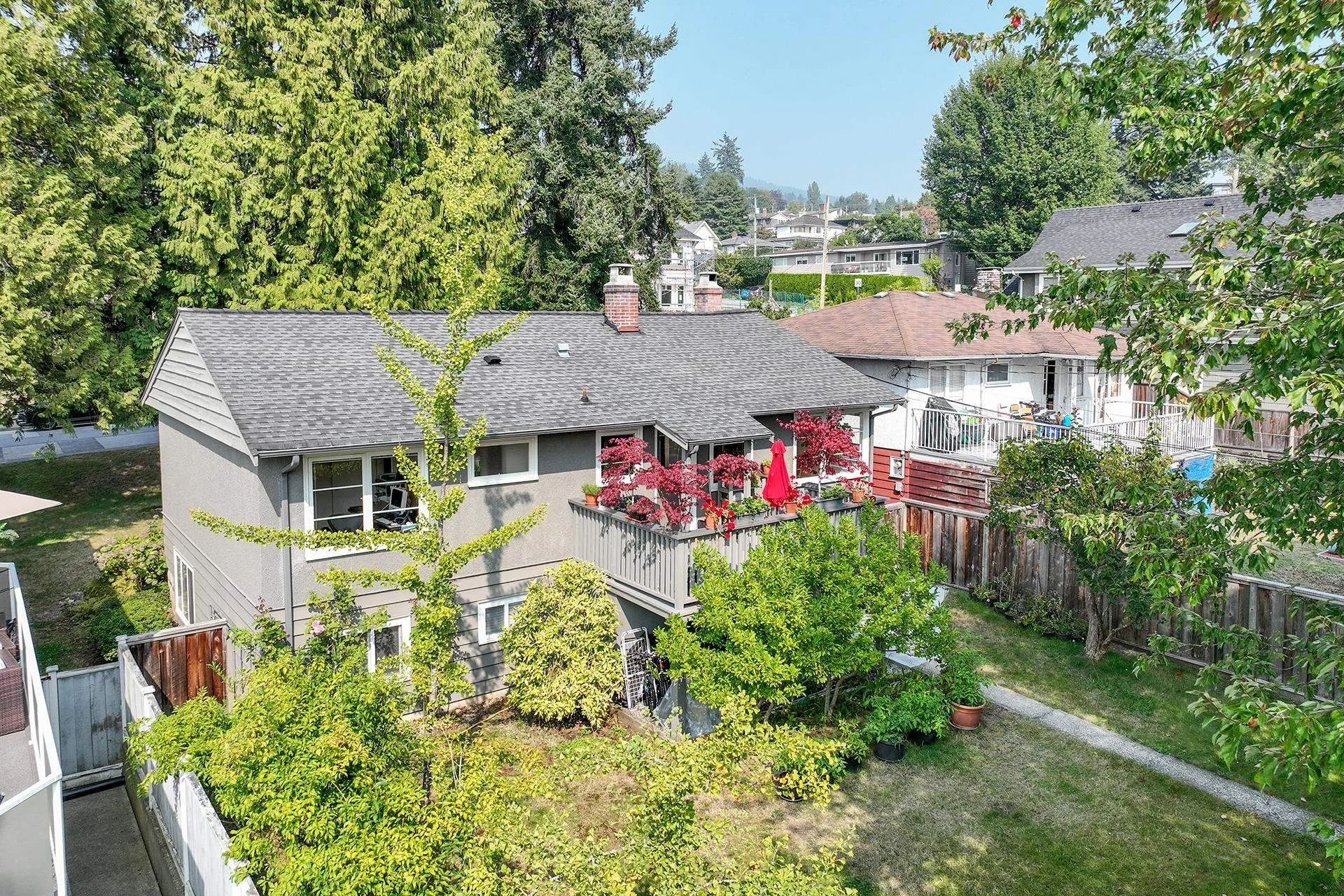 415 W 26th Street