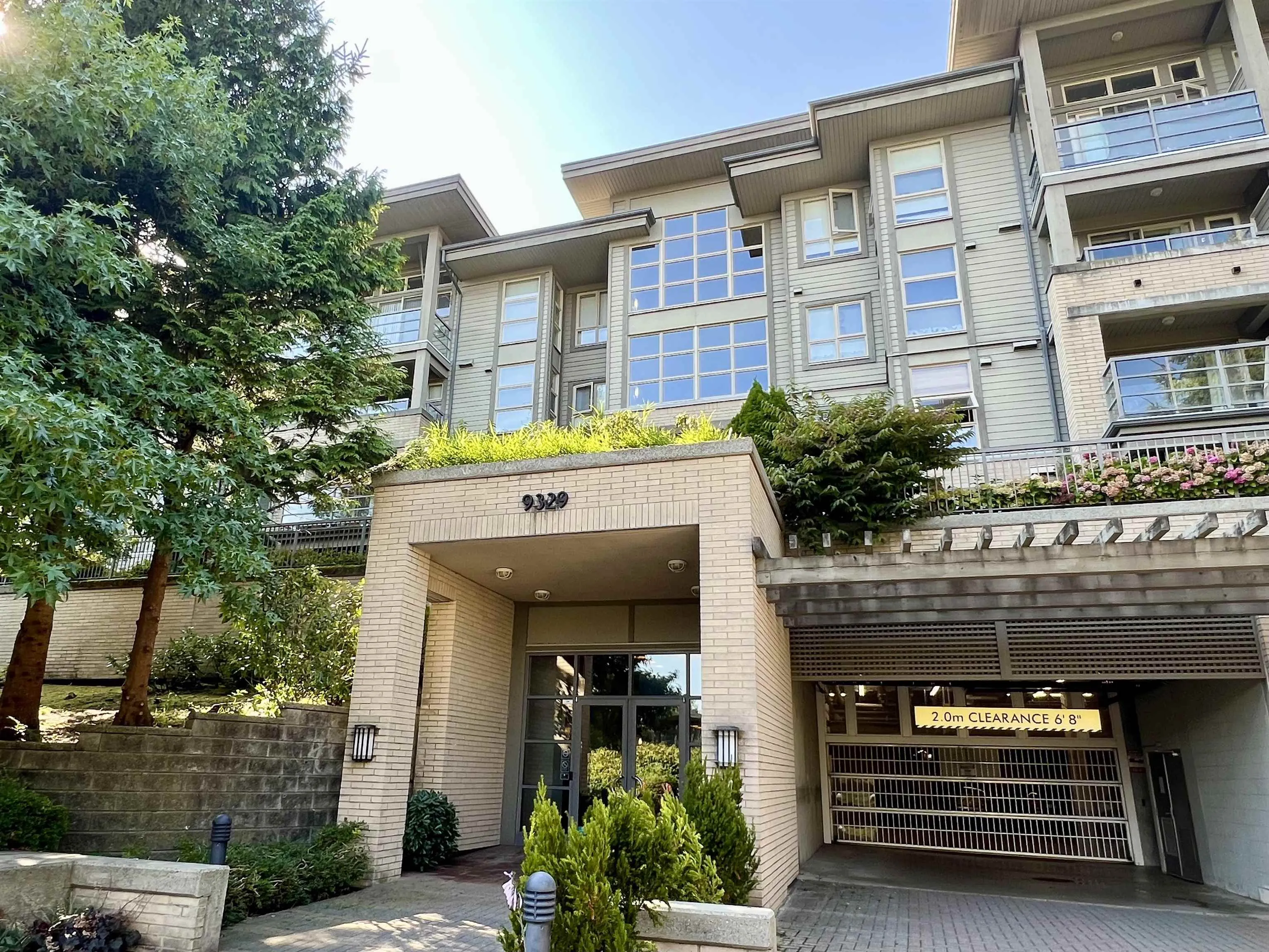 311 9329 University Crescent