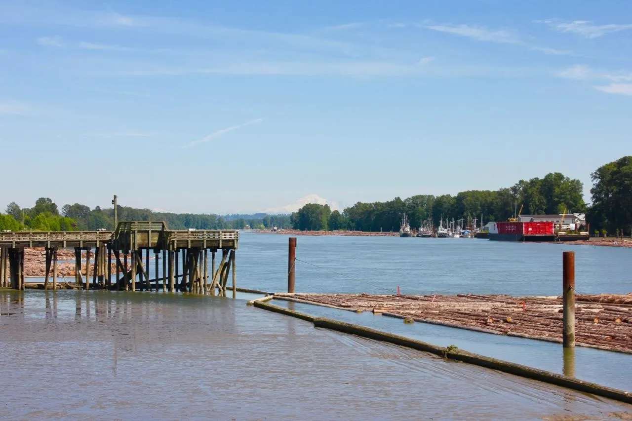 206 2733 Chandlery Place