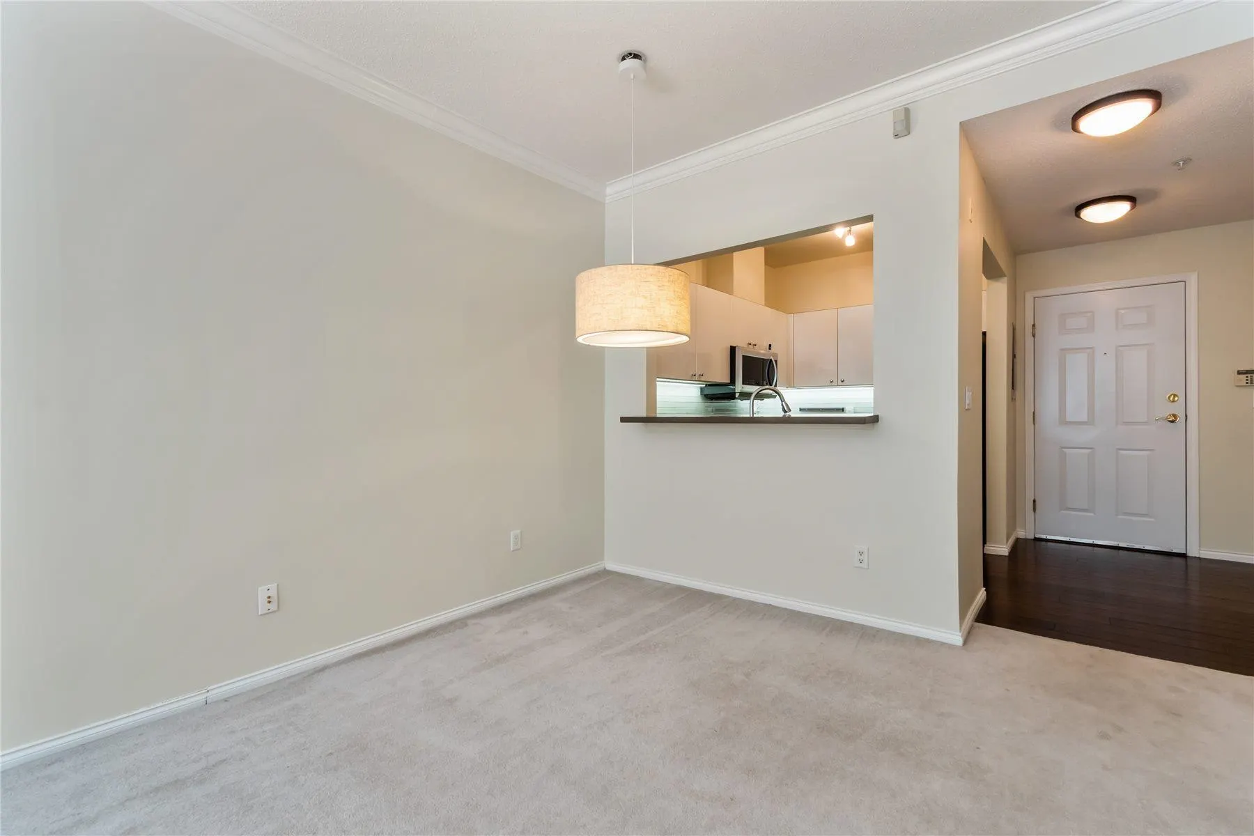 130 5888 Dover Crescent