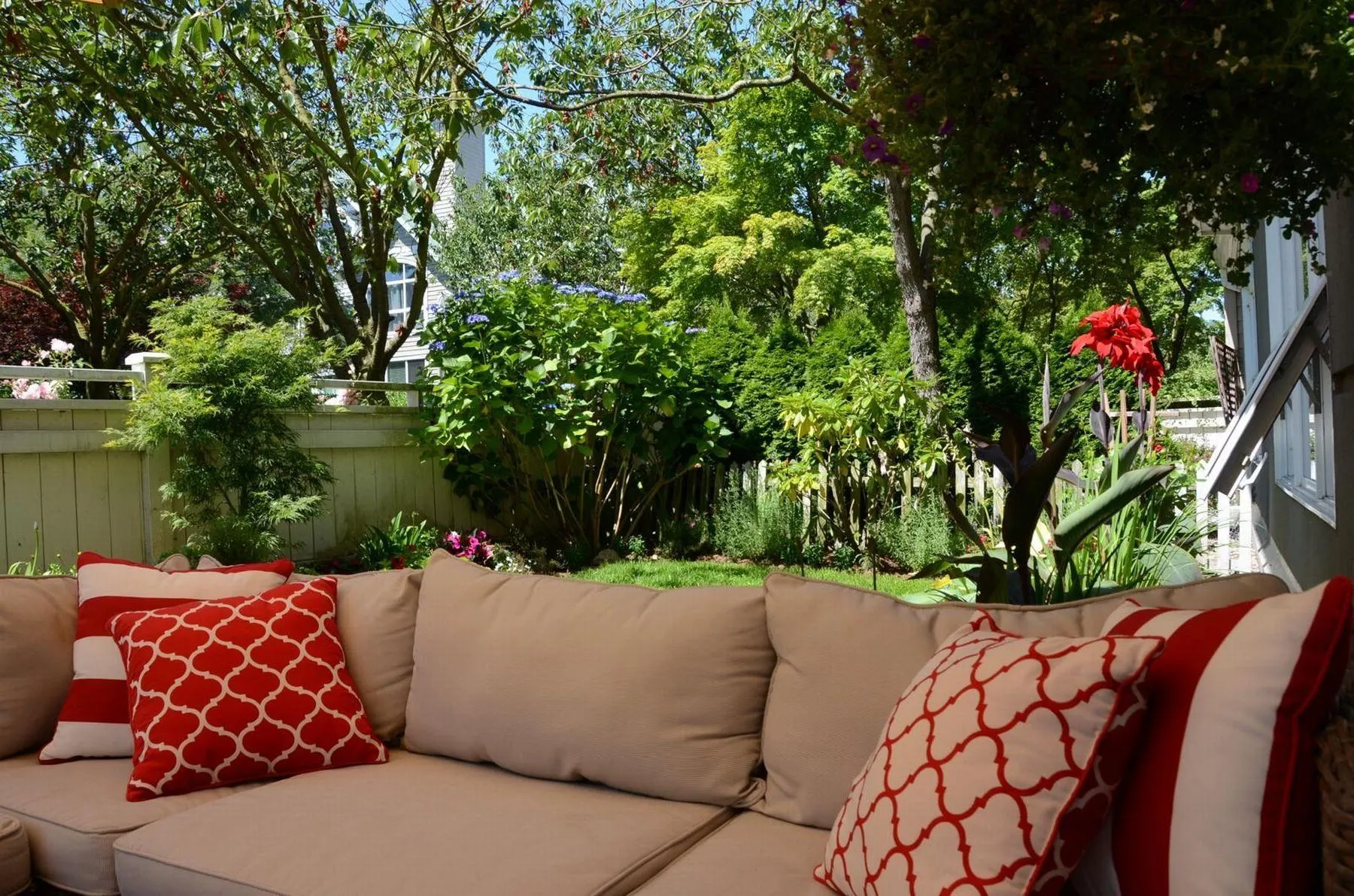 130 5888 Dover Crescent