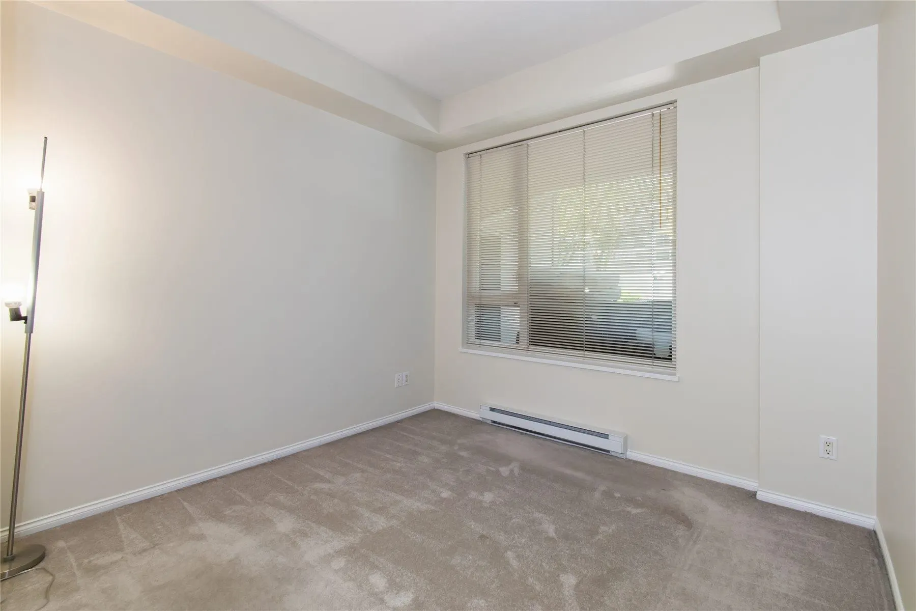 130 5888 Dover Crescent
