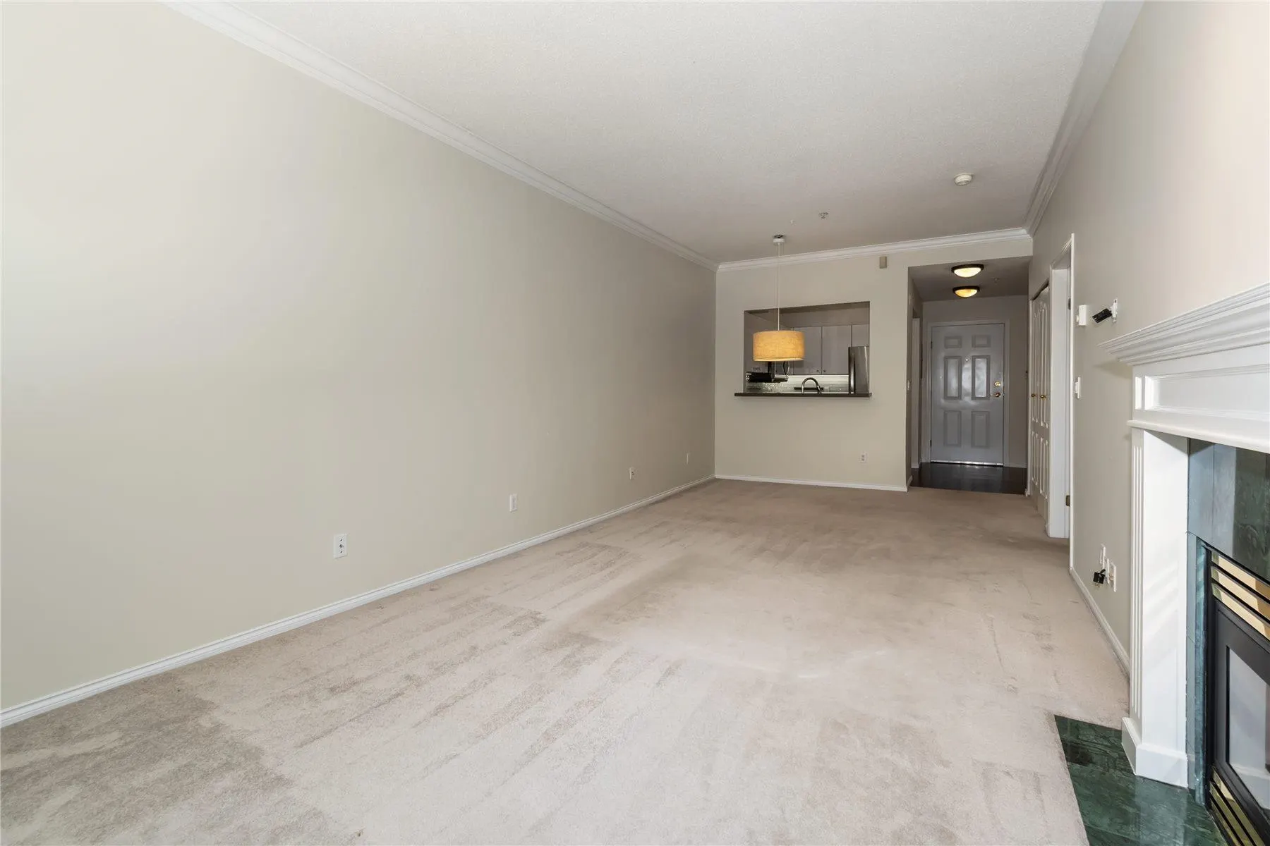 130 5888 Dover Crescent