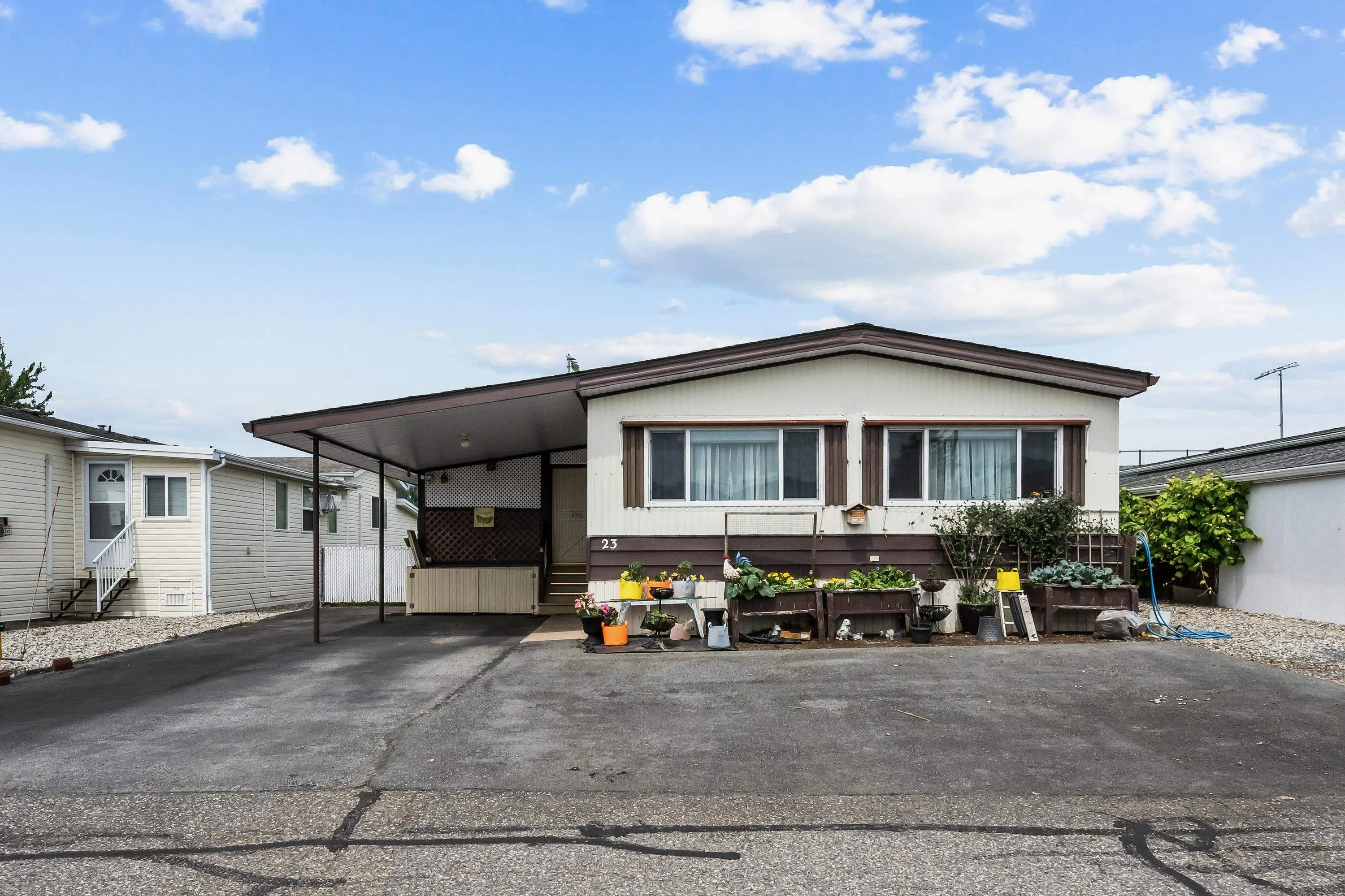 23 9055 Ashwell Road