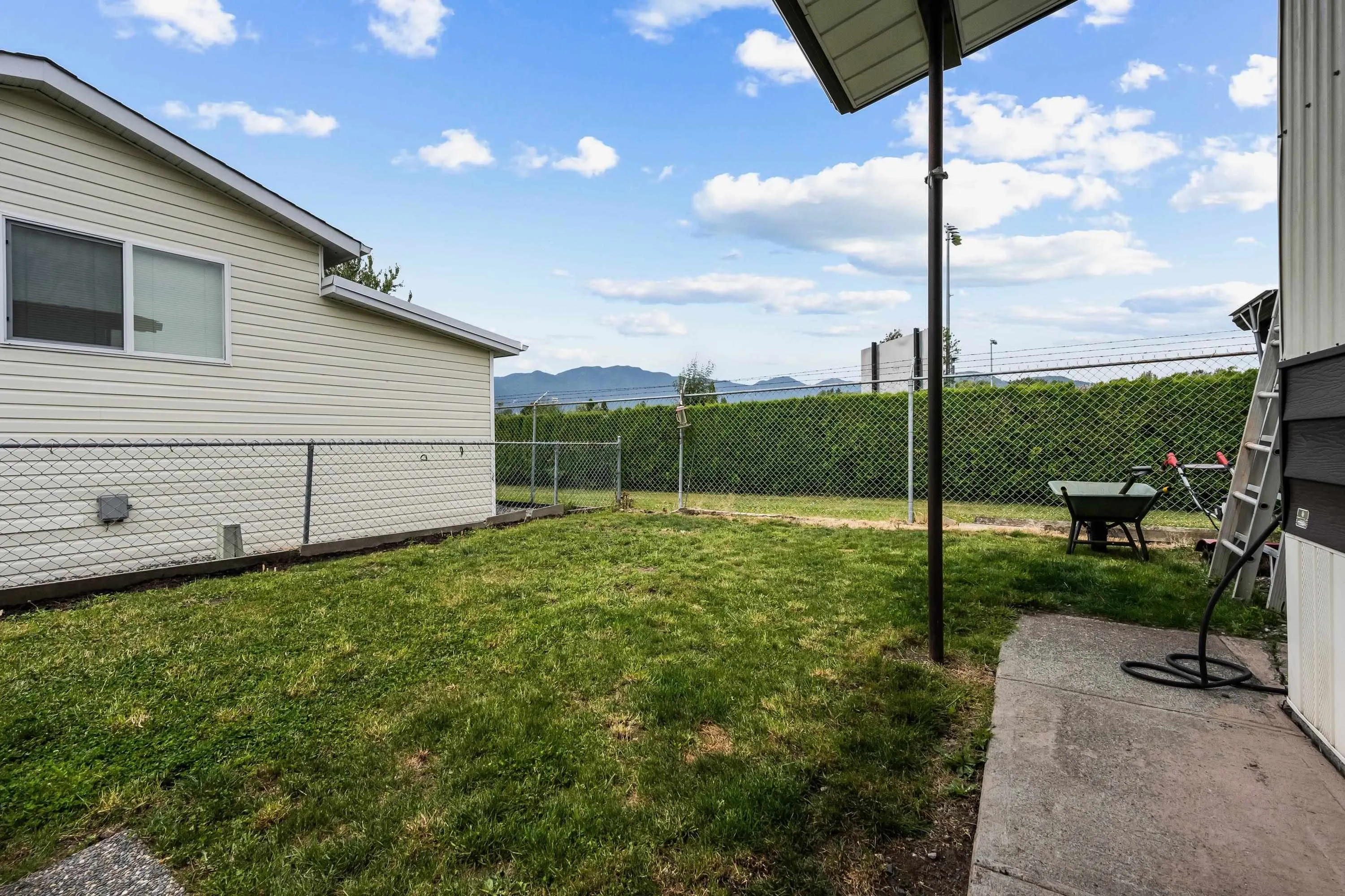 23 9055 Ashwell Road