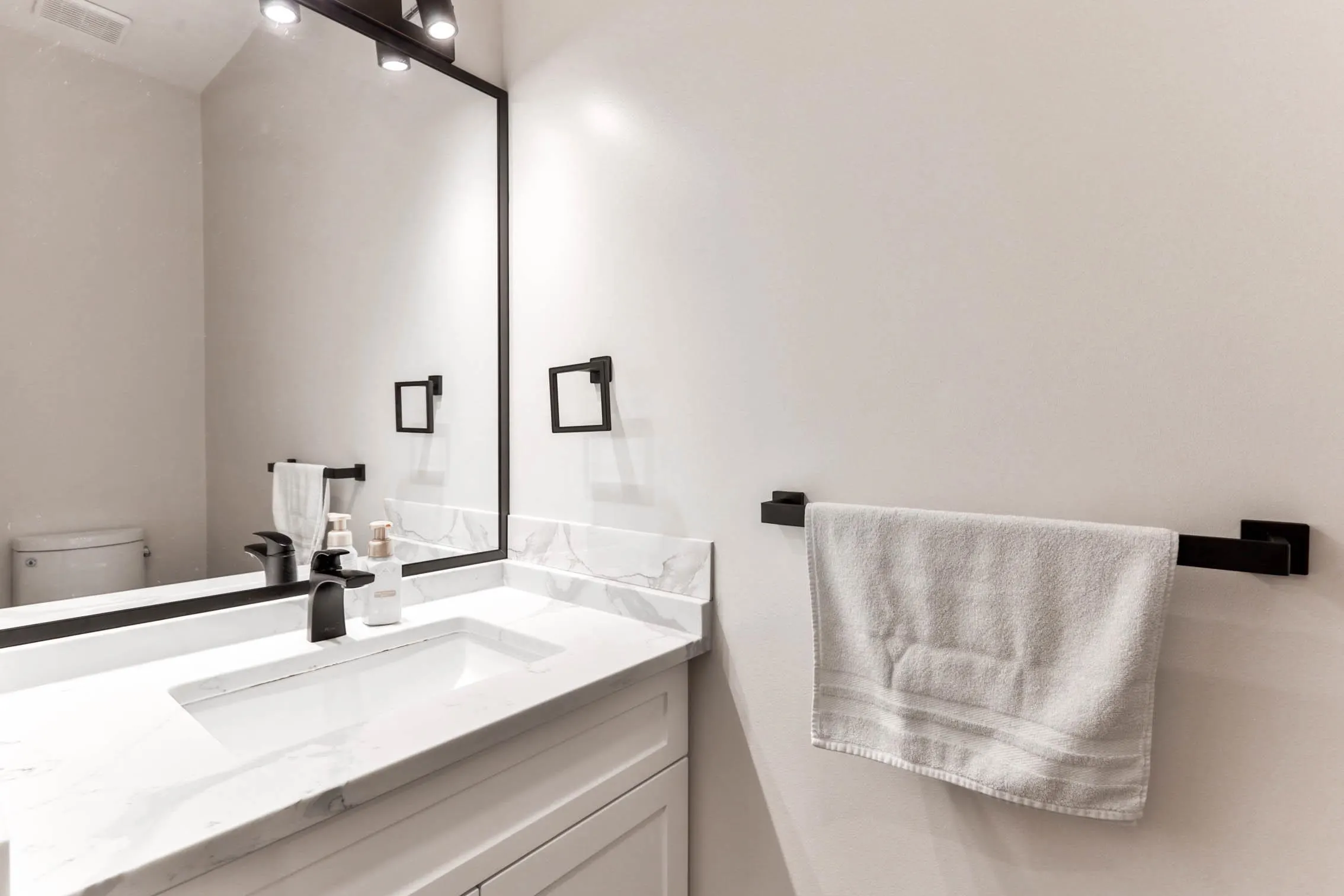 103 15350 Sequoia Drive