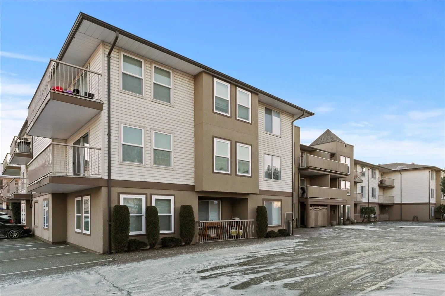 208 45702 Watson Road